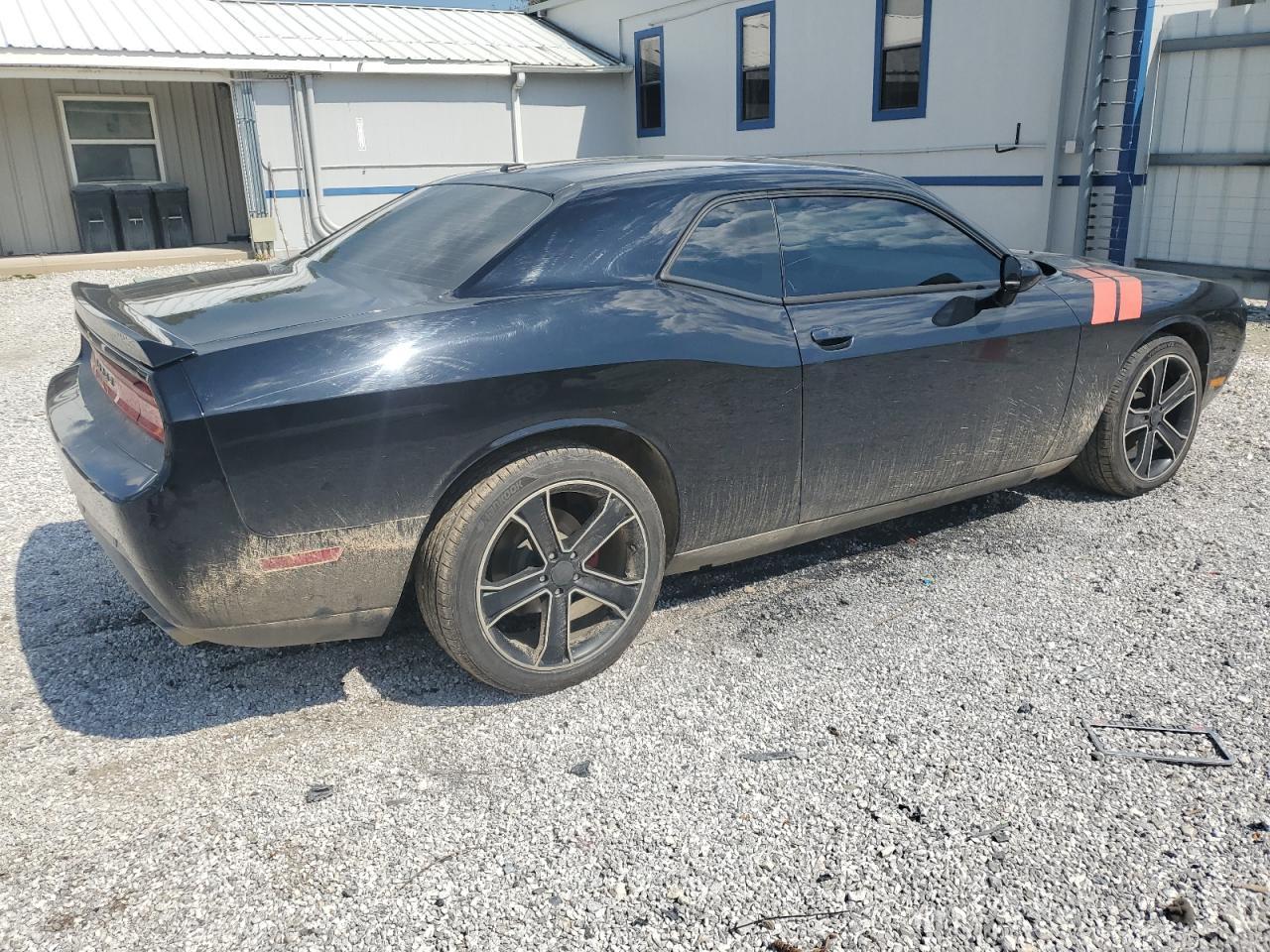 2013 DODGE Challenger