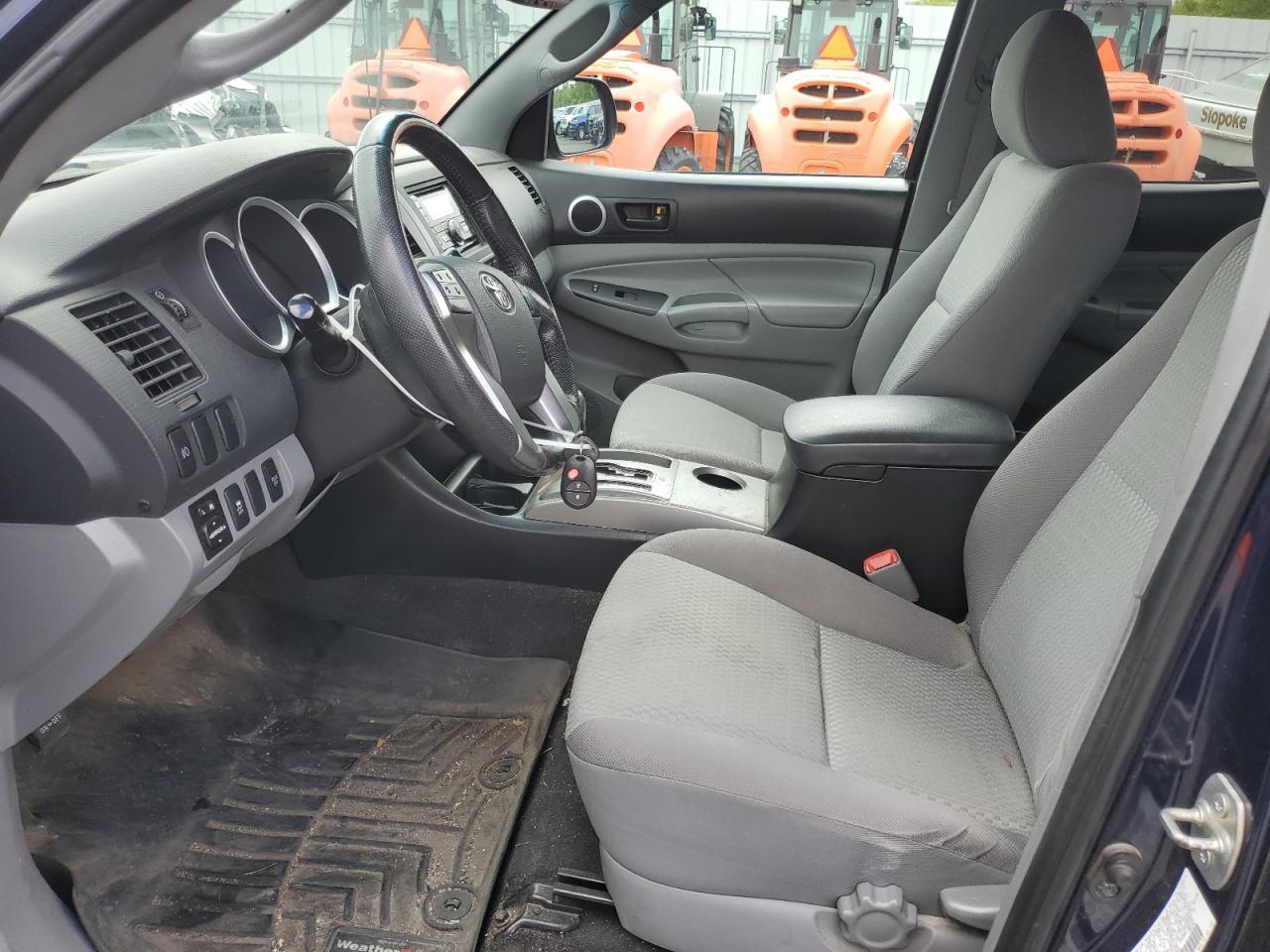 2012 TOYOTA TACOMA