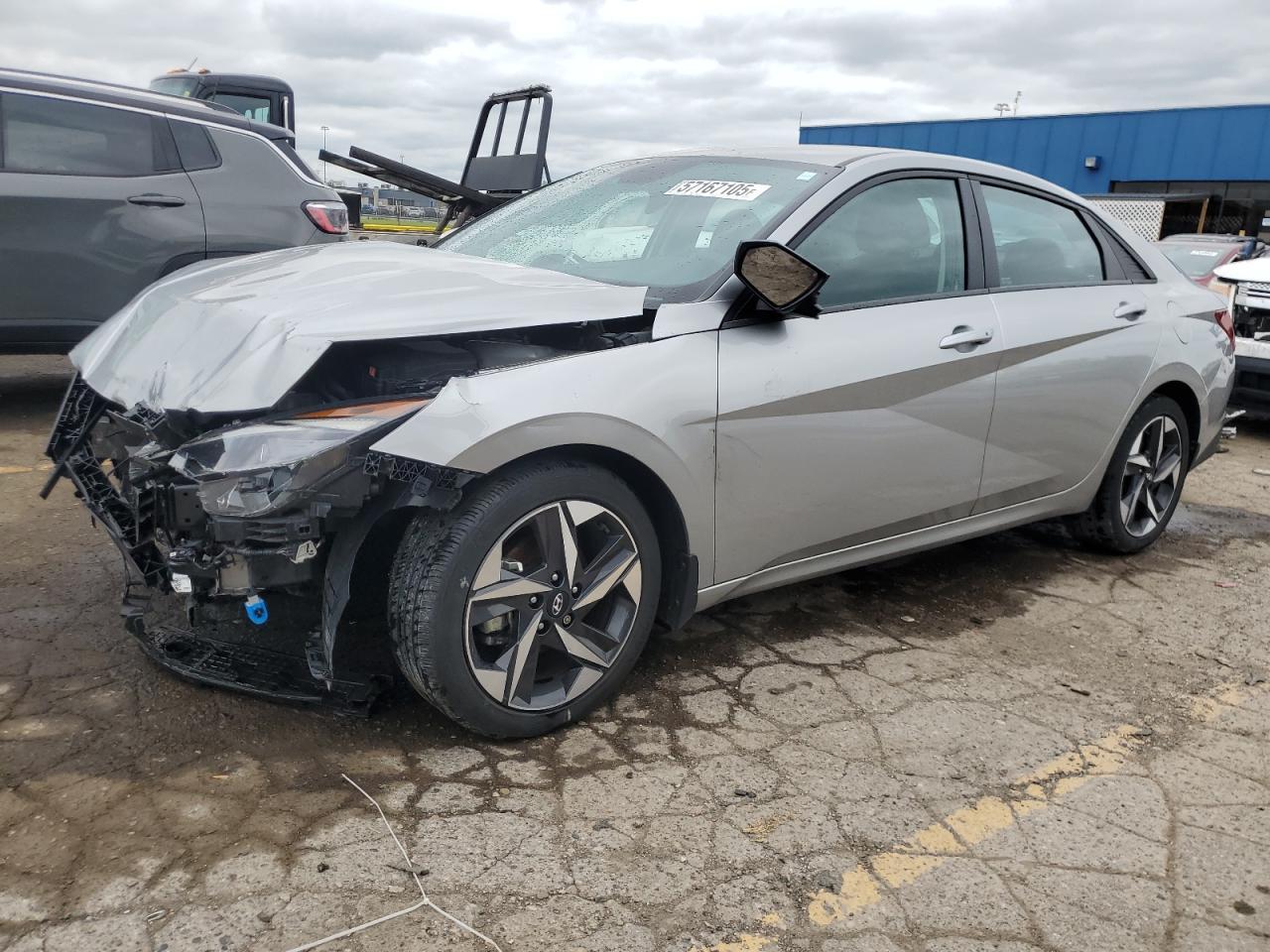 2023 HYUNDAI ELANTRA