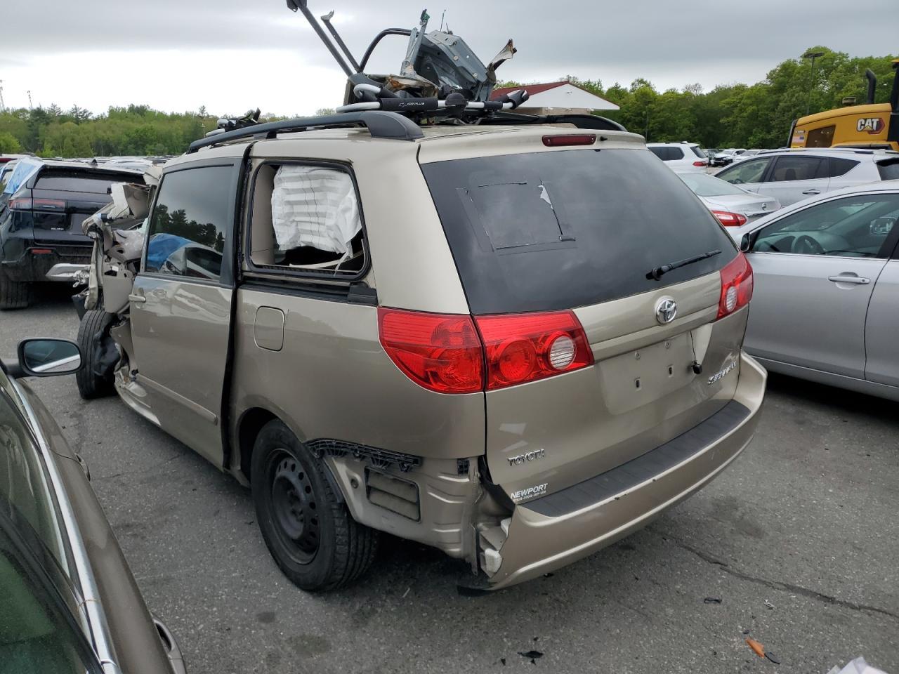 2007 TOYOTA SIENNA