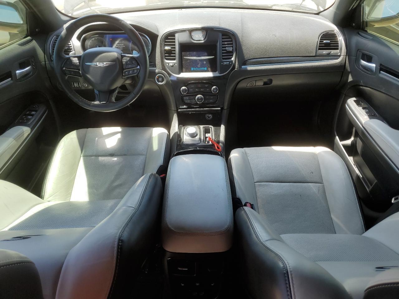 2021 CHRYSLER 300