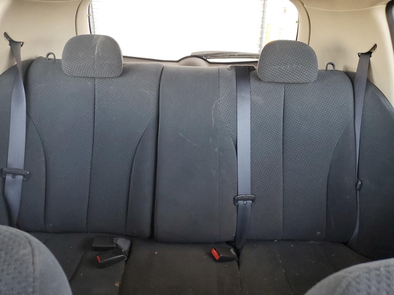 2010 NISSAN VERSA