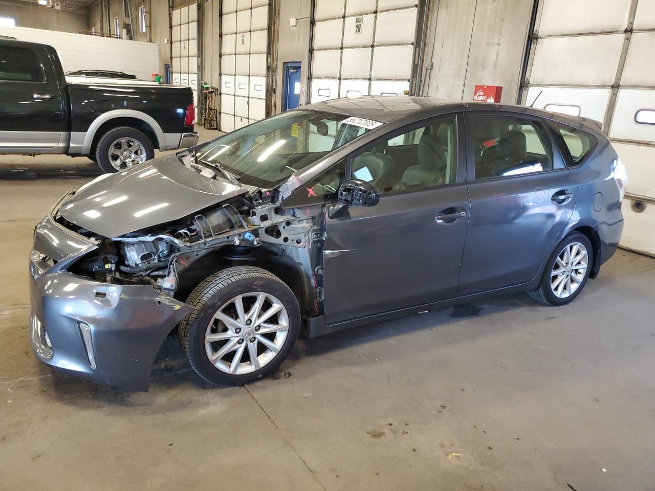 2012 TOYOTA PRIUS V