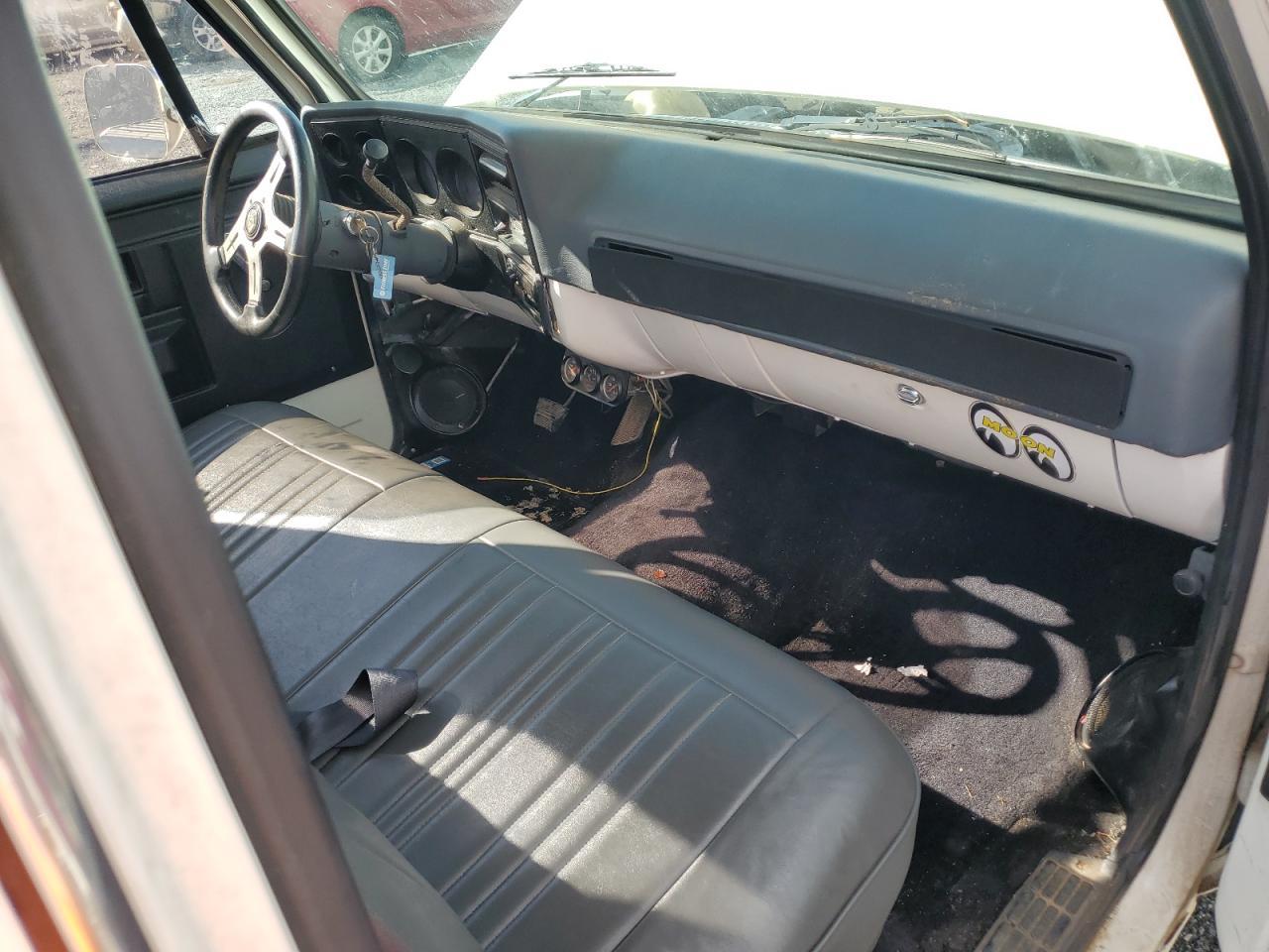 1984 CHEVROLET C10