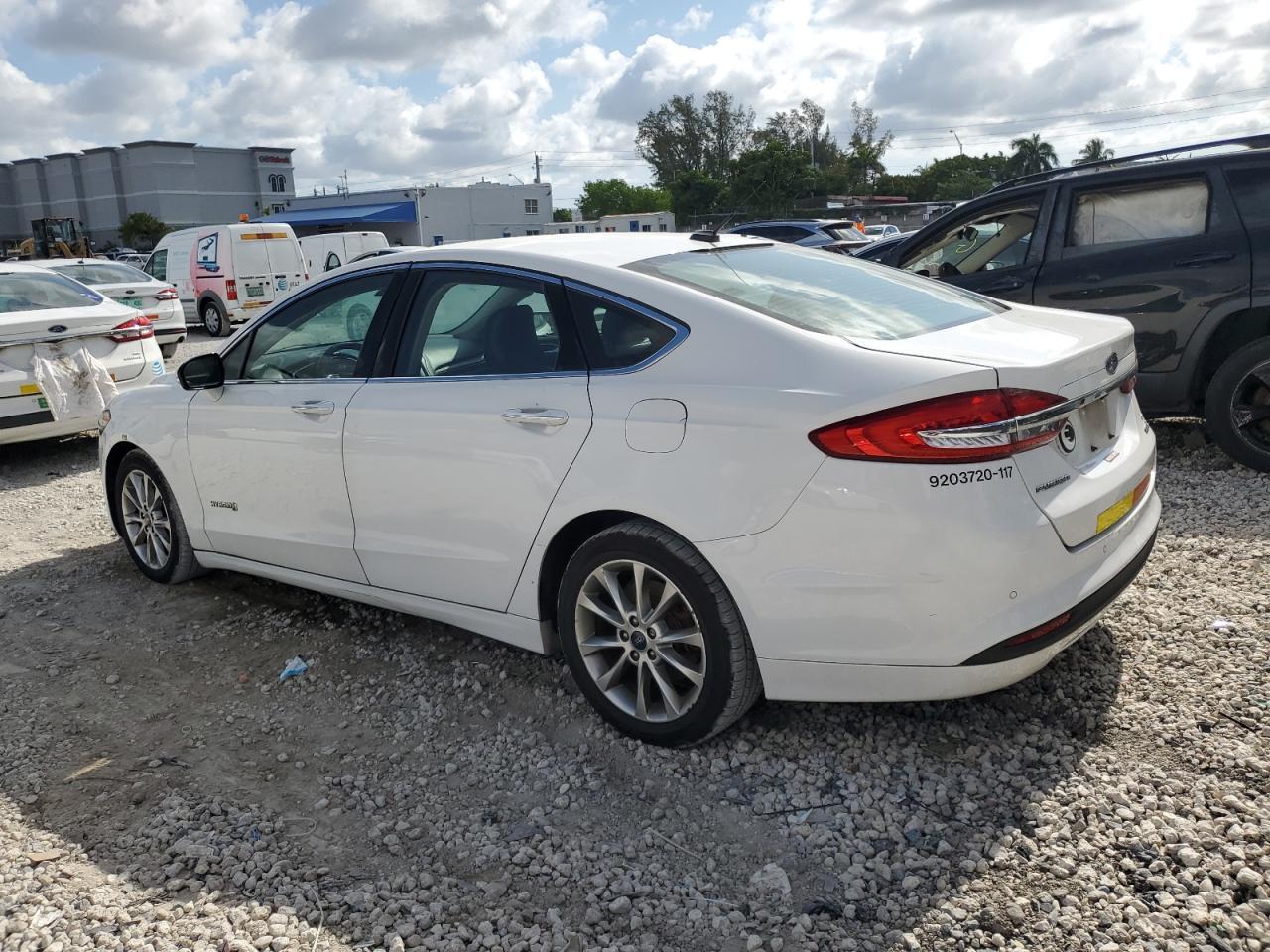 2017 FORD FUSION