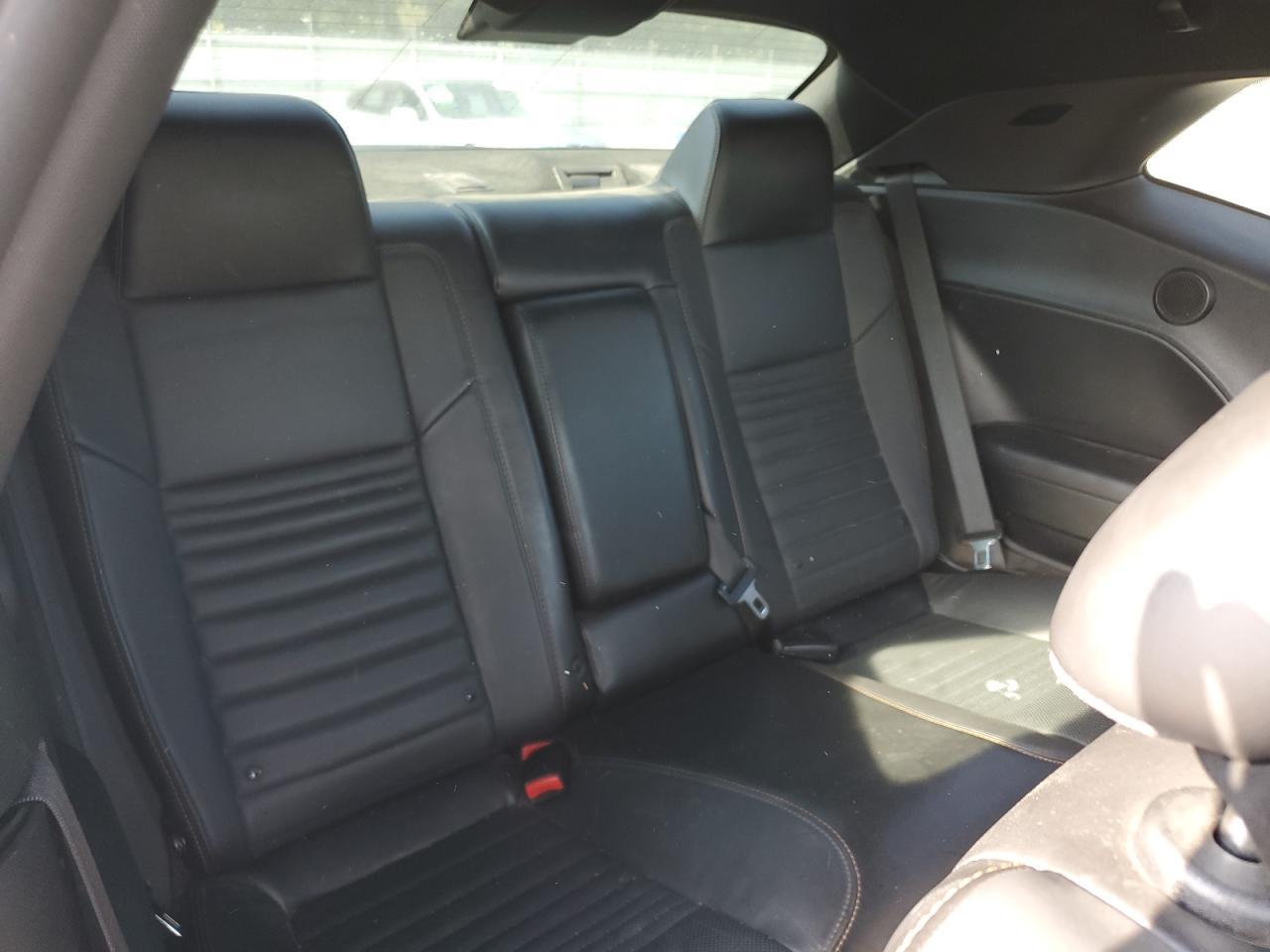 2016 DODGE Challenger