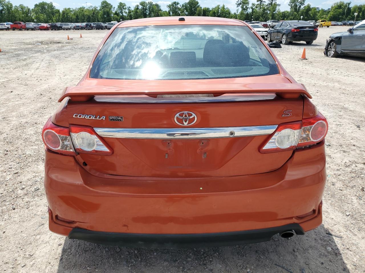 2013 TOYOTA COROLLA