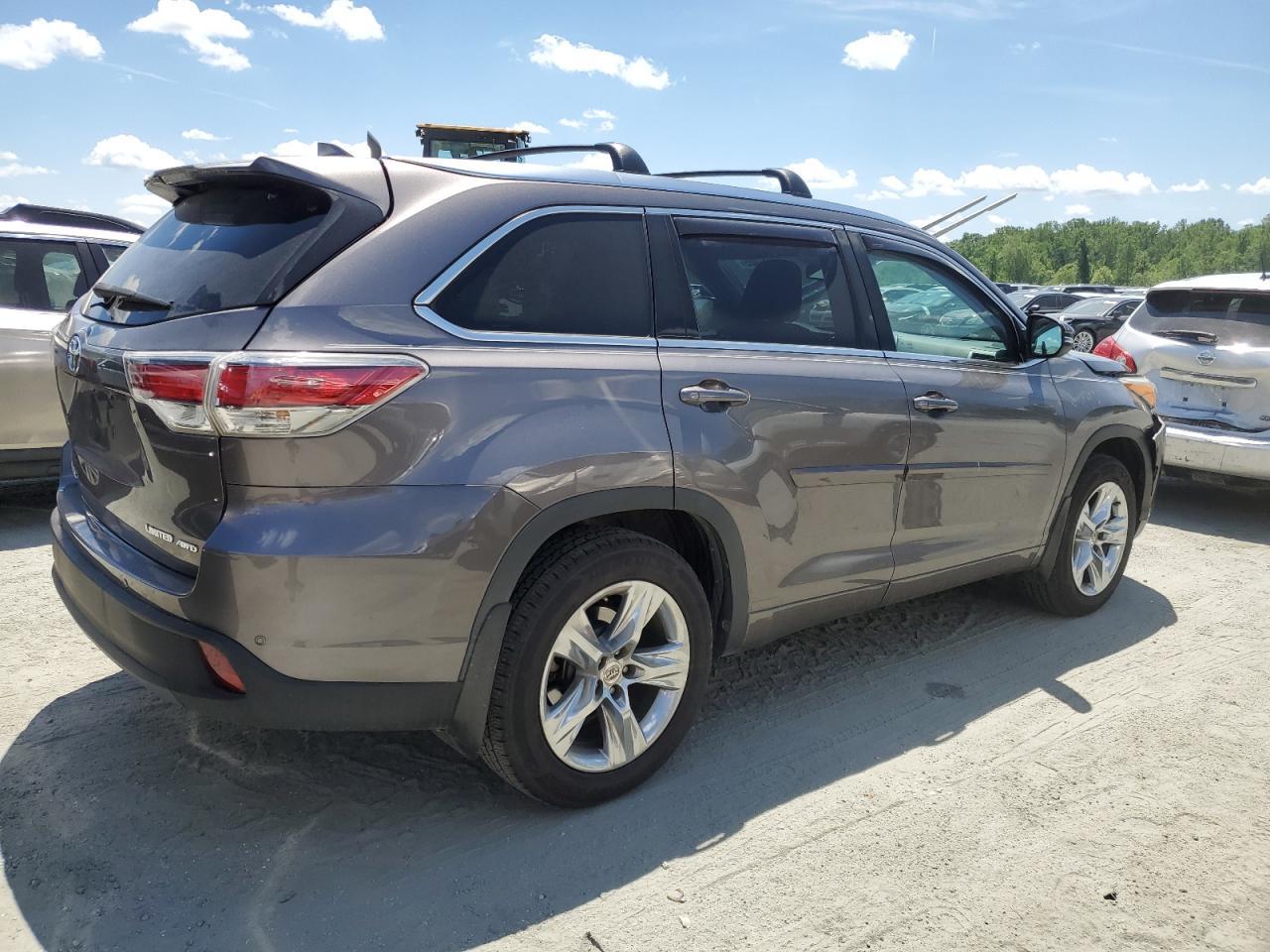 2015 TOYOTA HIGHLANDER
