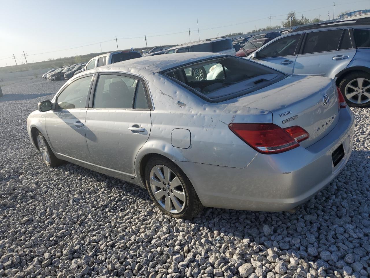 2007 TOYOTA Avalon