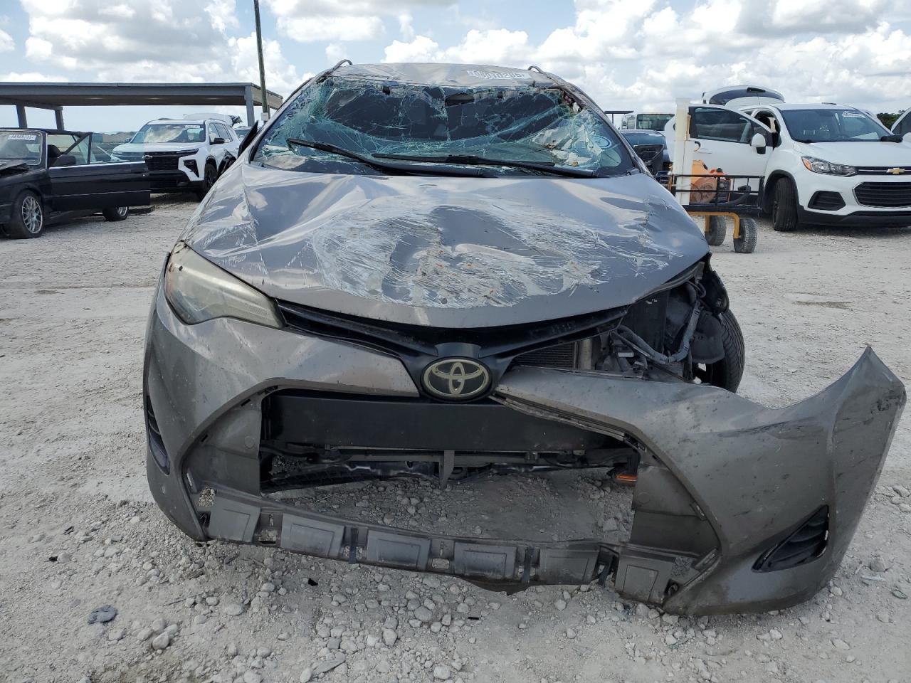 2017 TOYOTA COROLLA