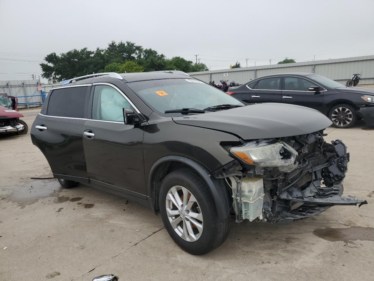 2016 NISSAN ROGUE