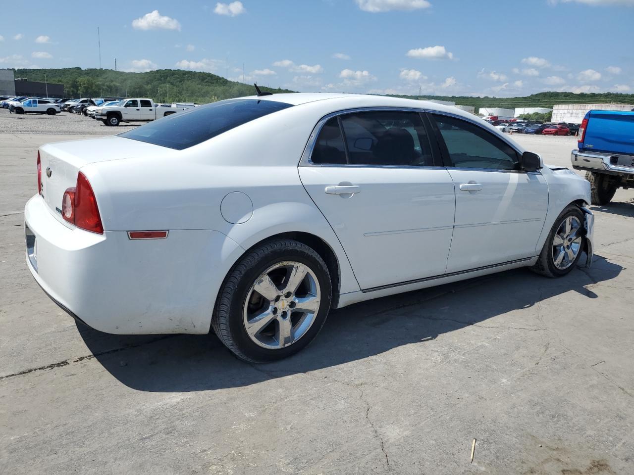 2011 CHEVROLET MALIBU