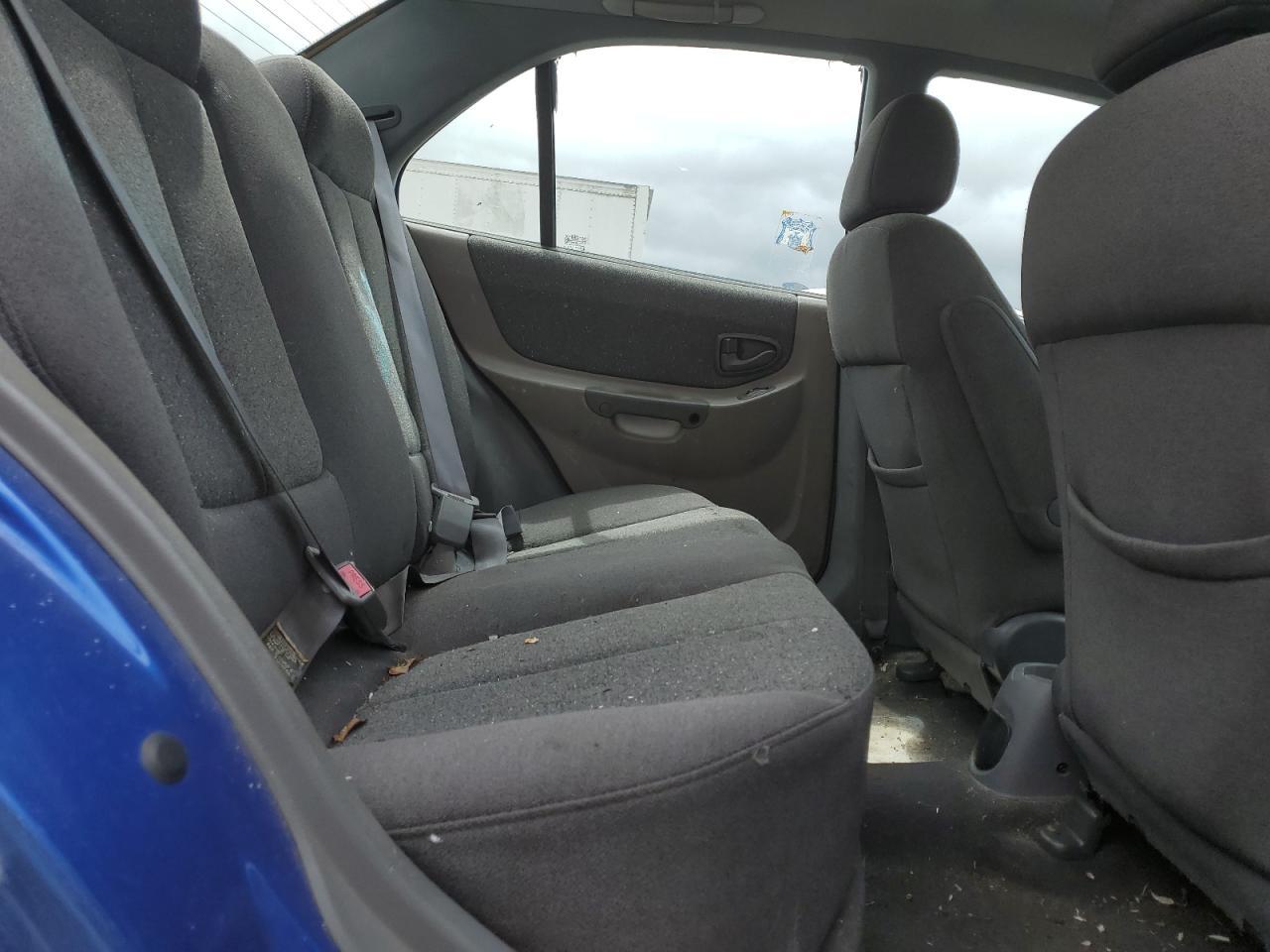 2002 HYUNDAI ACCENT