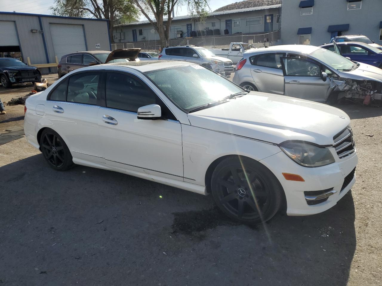 2014 MERCEDES-BENZ C-CLASS