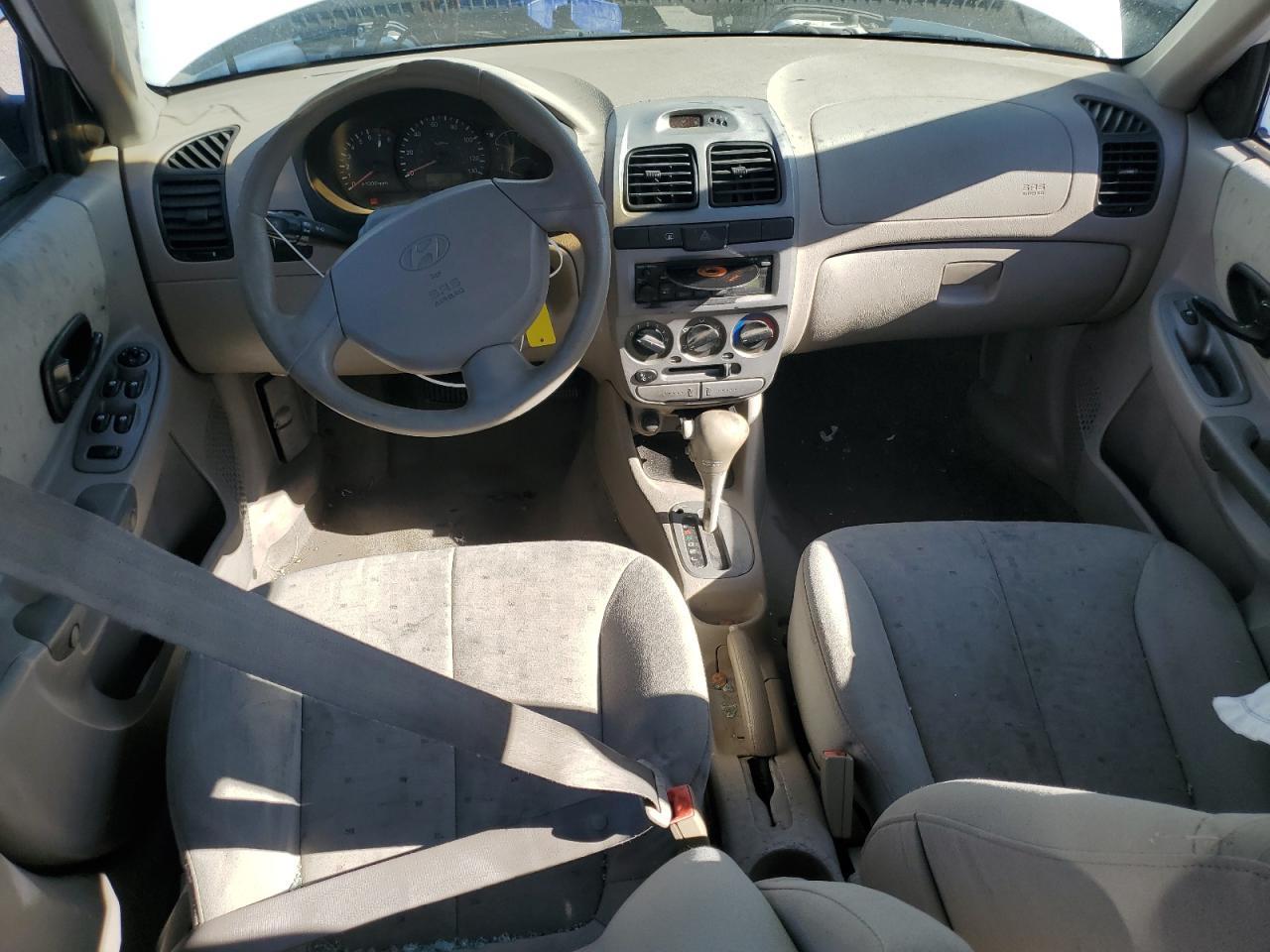2003 HYUNDAI ACCENT