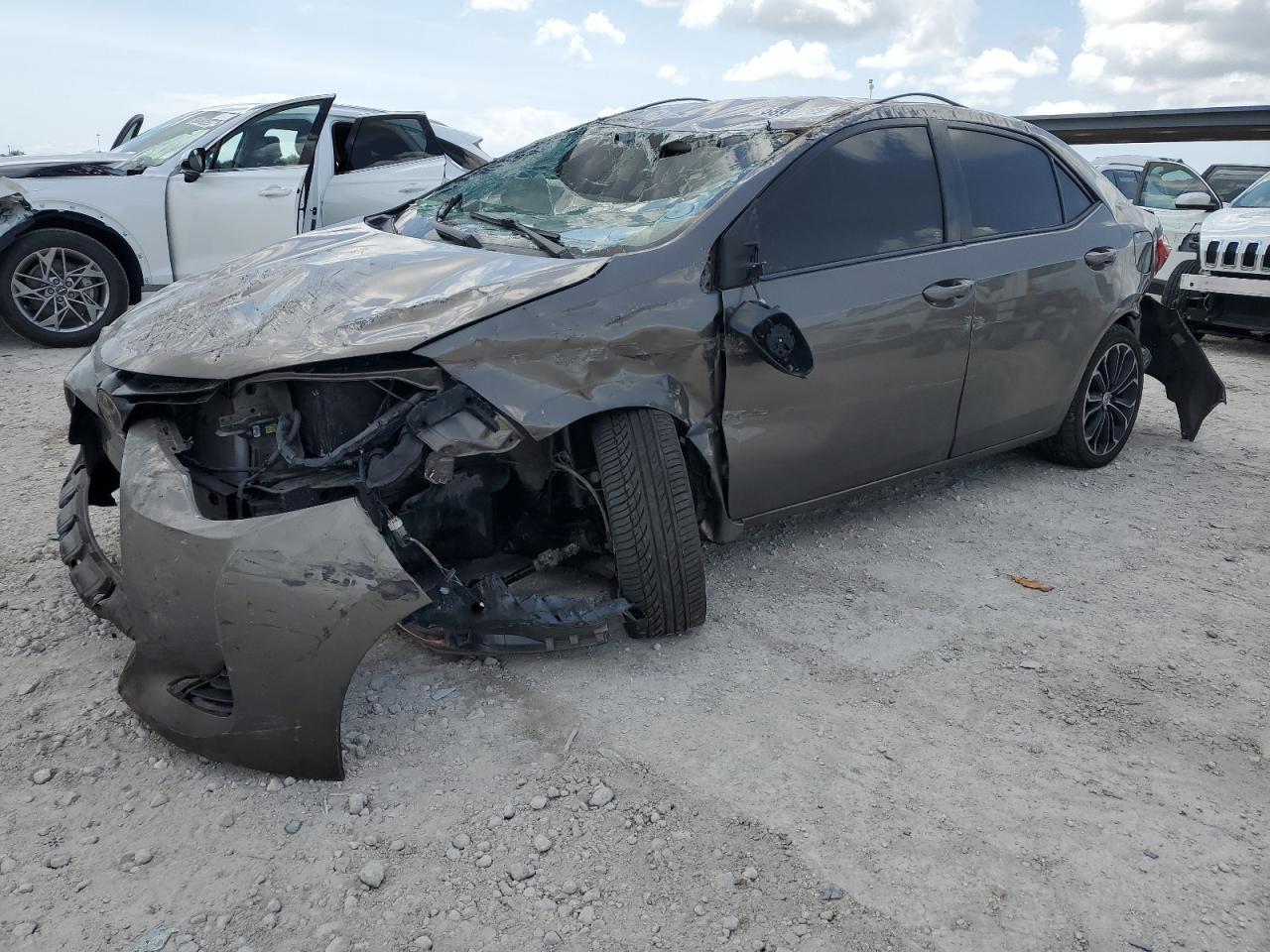2017 TOYOTA COROLLA
