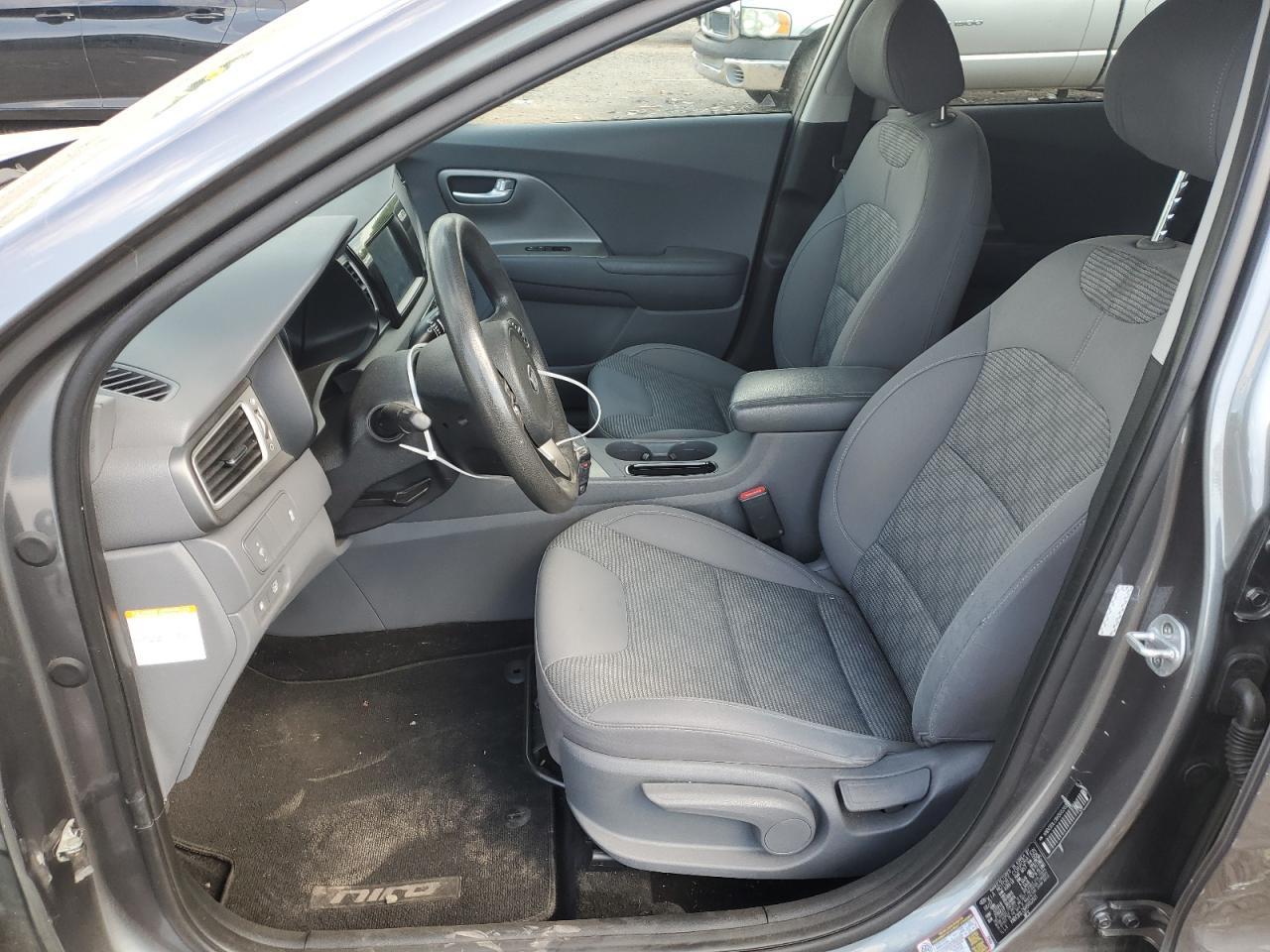 2017 KIA Niro