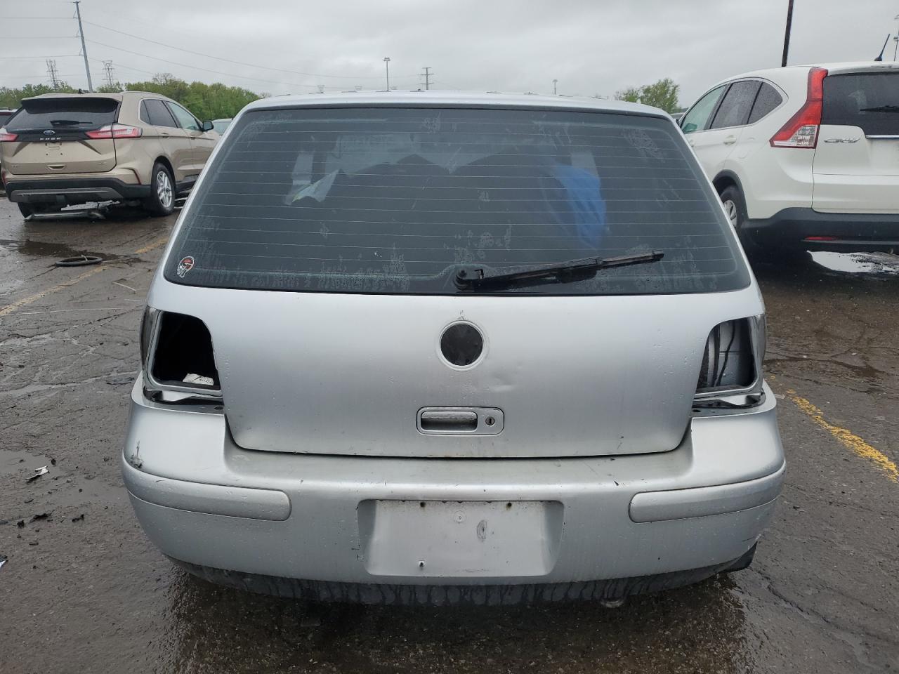 2001 VOLKSWAGEN GOLF
