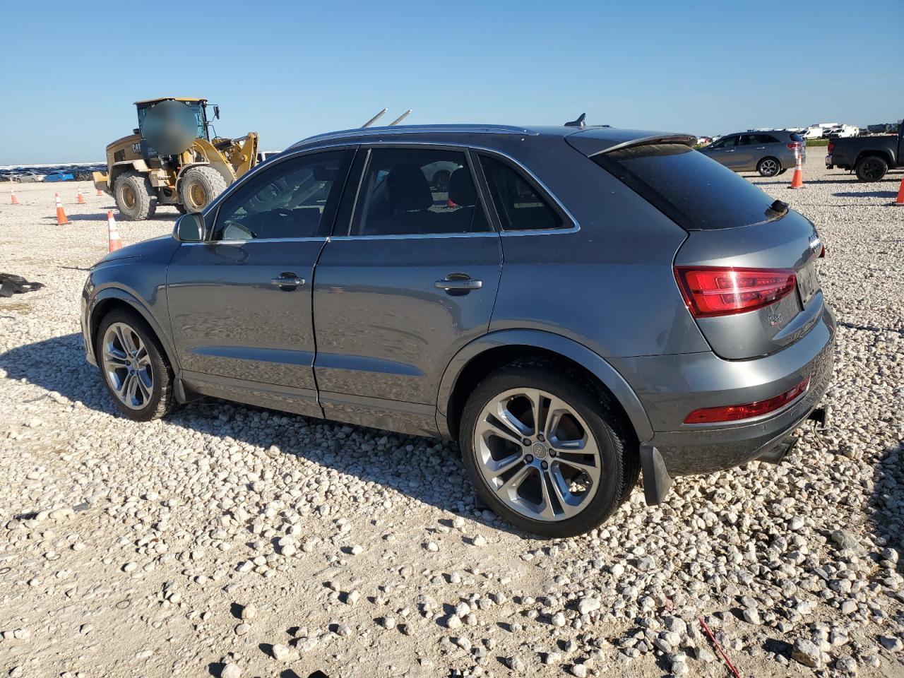 2018 AUDI Q3