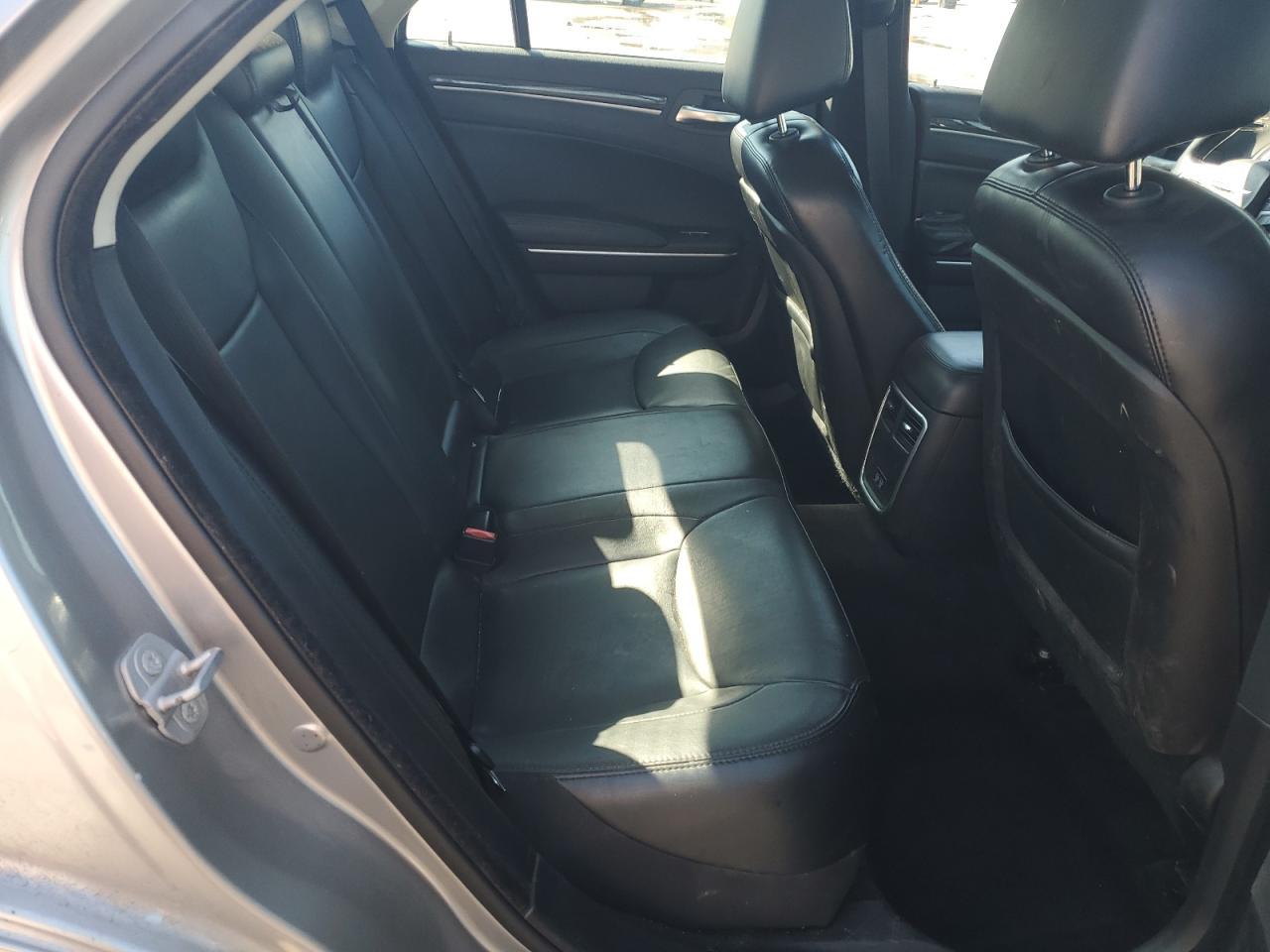 2015 CHRYSLER 300
