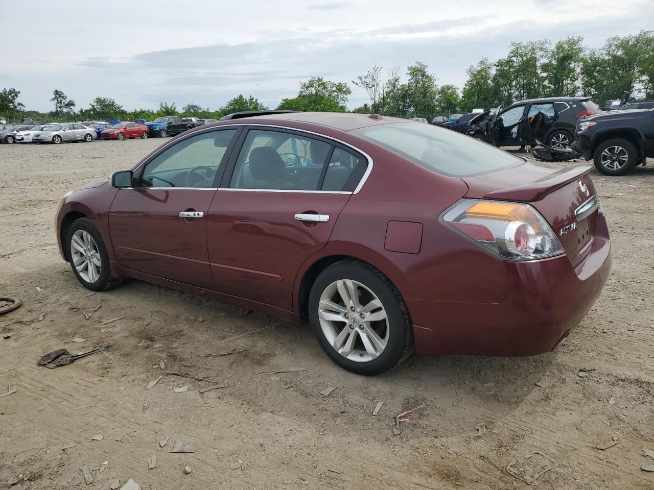 2012 NISSAN ALTIMA