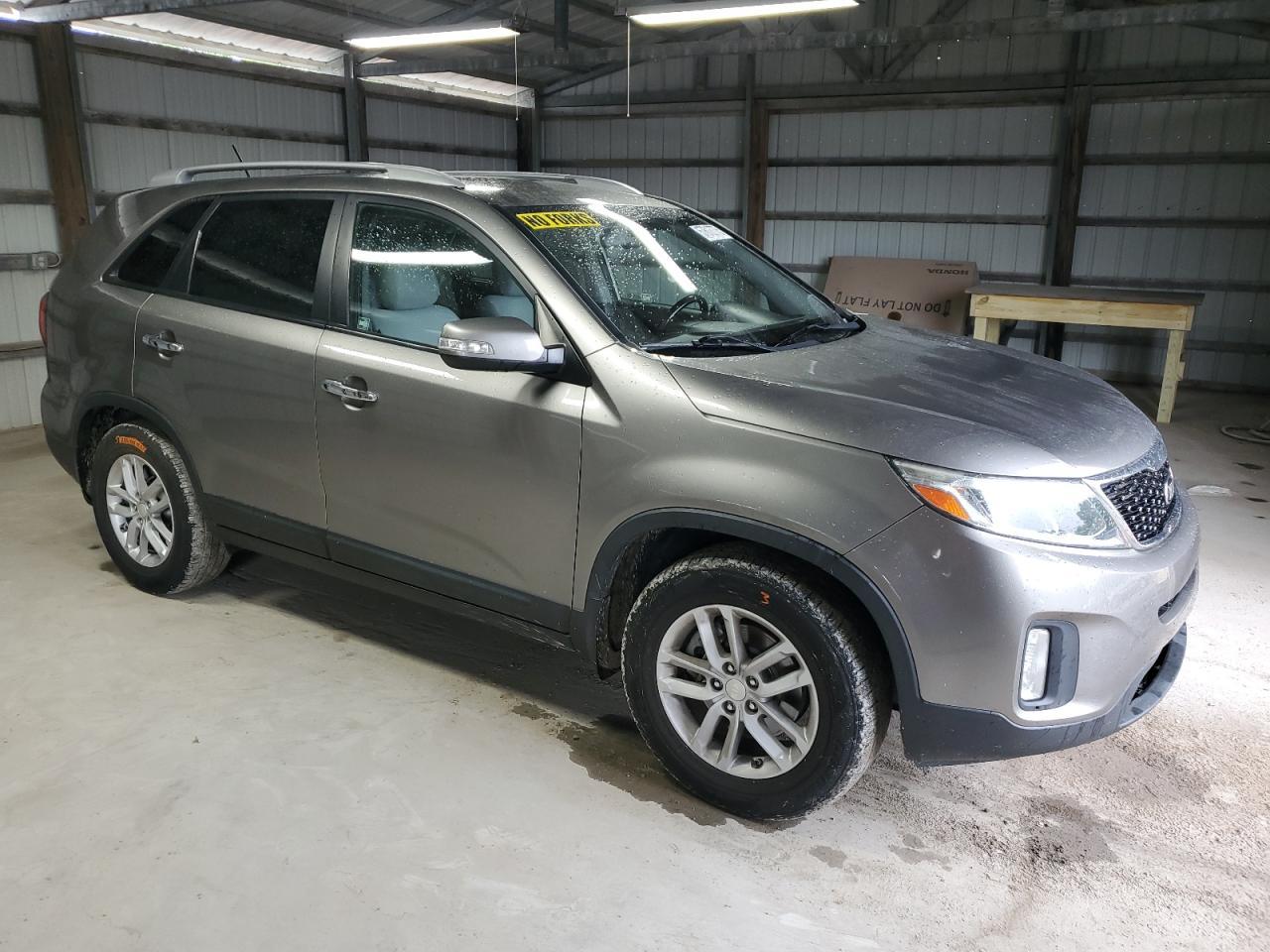 2015 KIA SORENTO