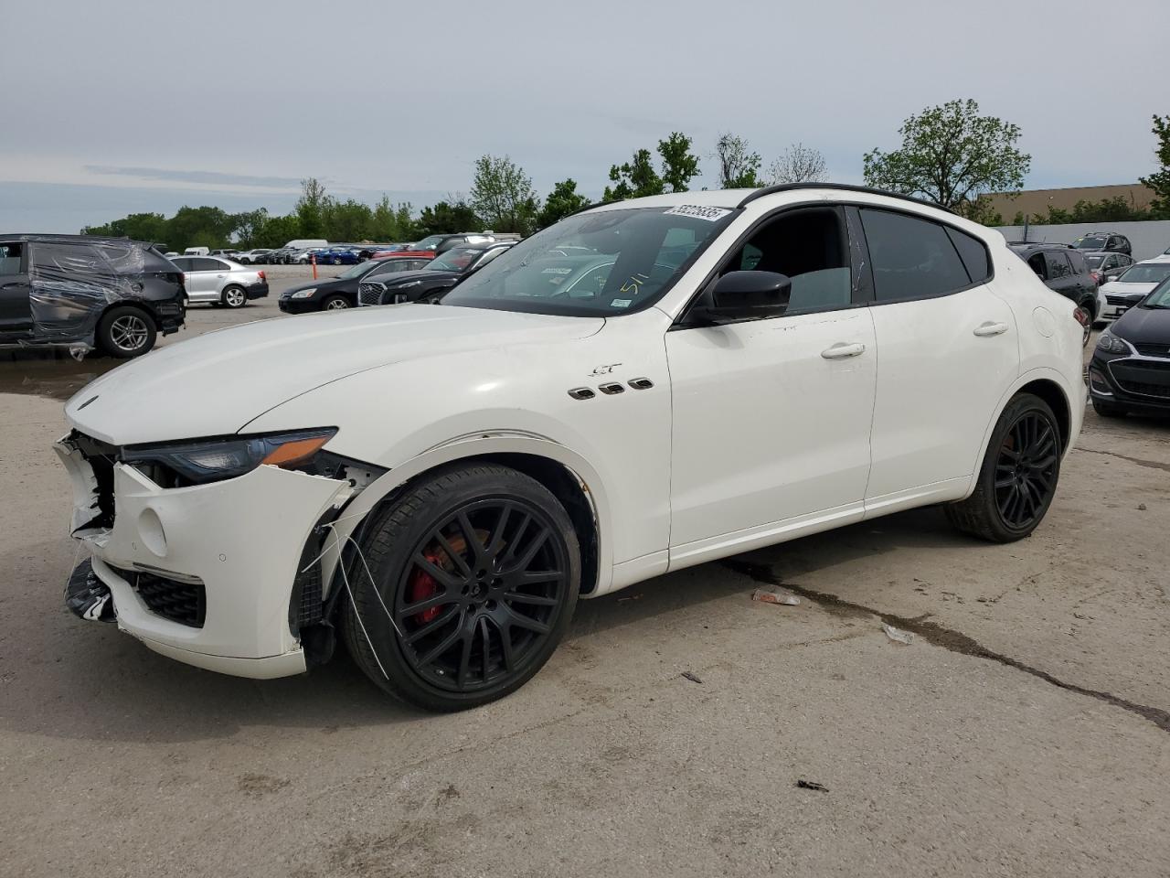 2022 MASERATI Levante