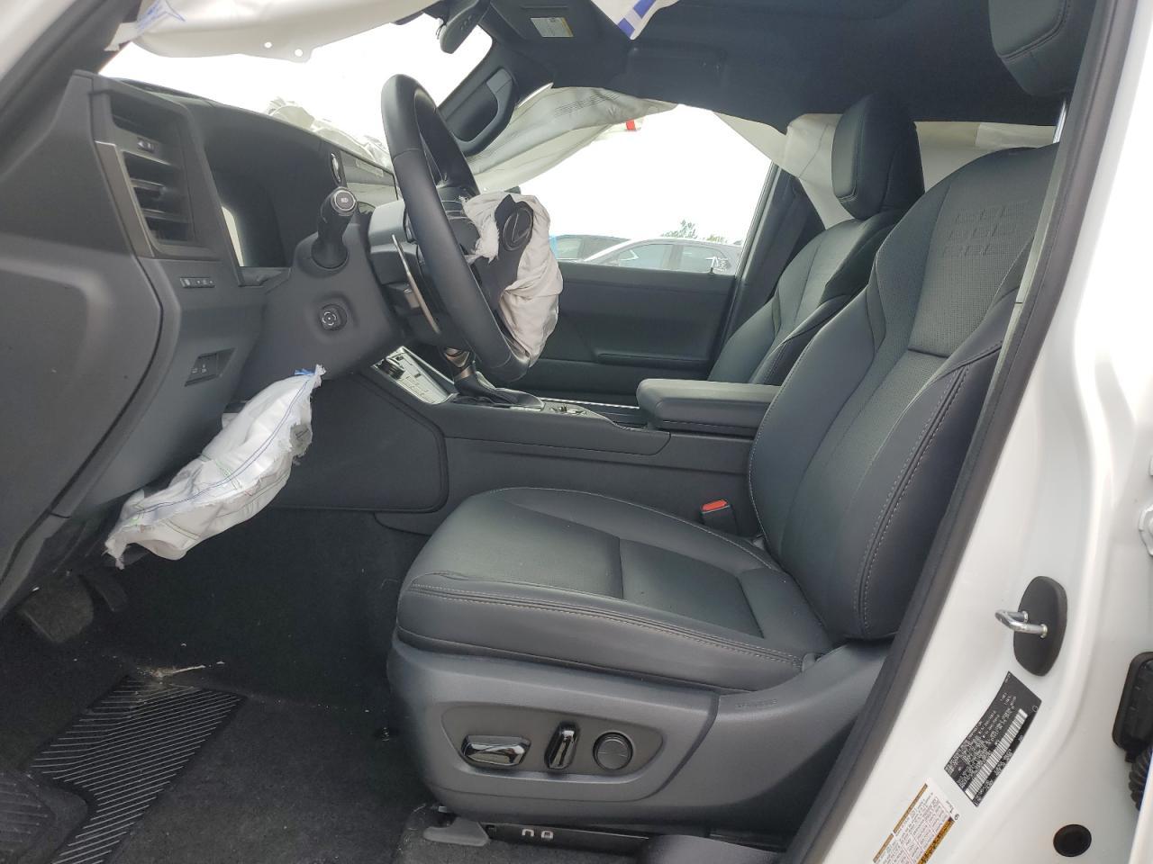 2024 LEXUS Gx