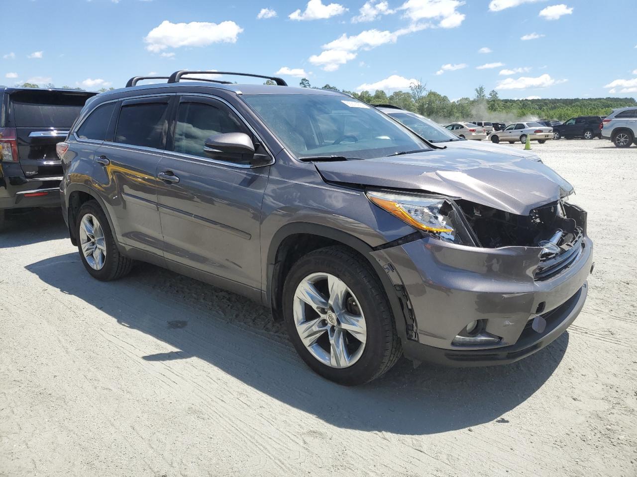 2015 TOYOTA HIGHLANDER