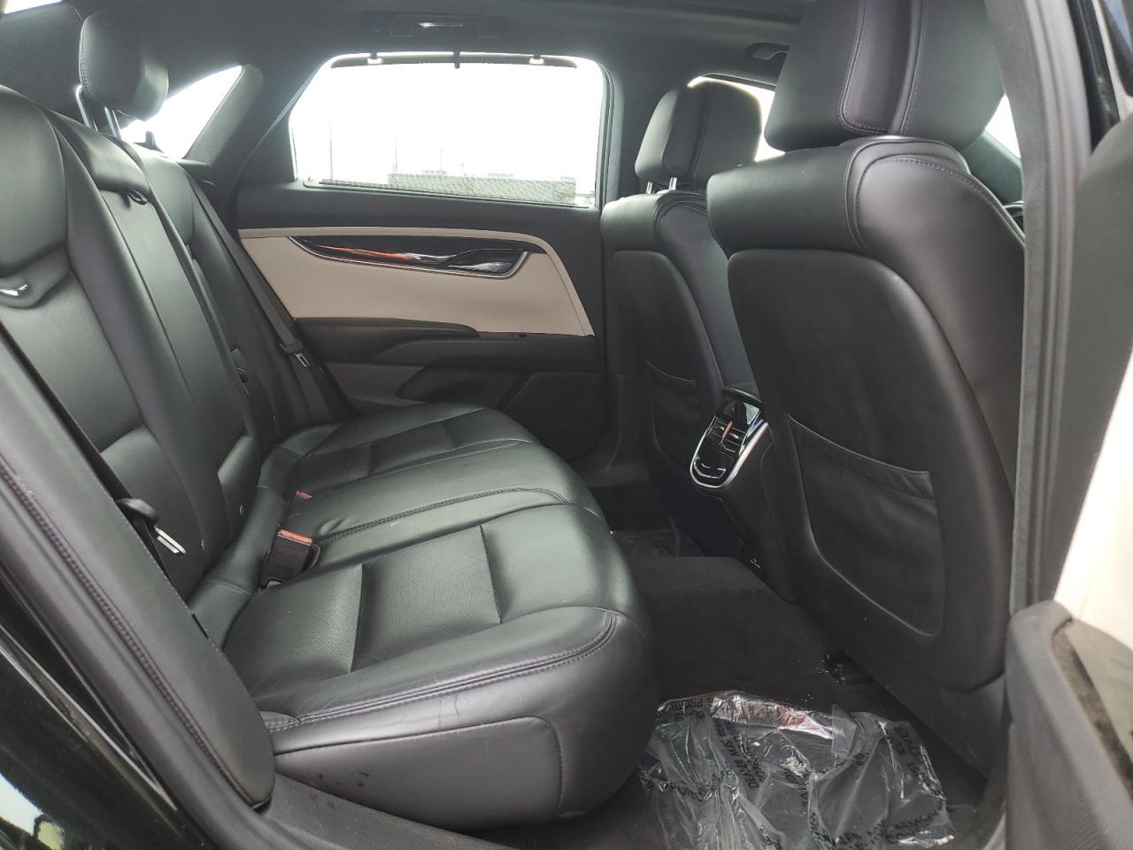 2013 CADILLAC XTS