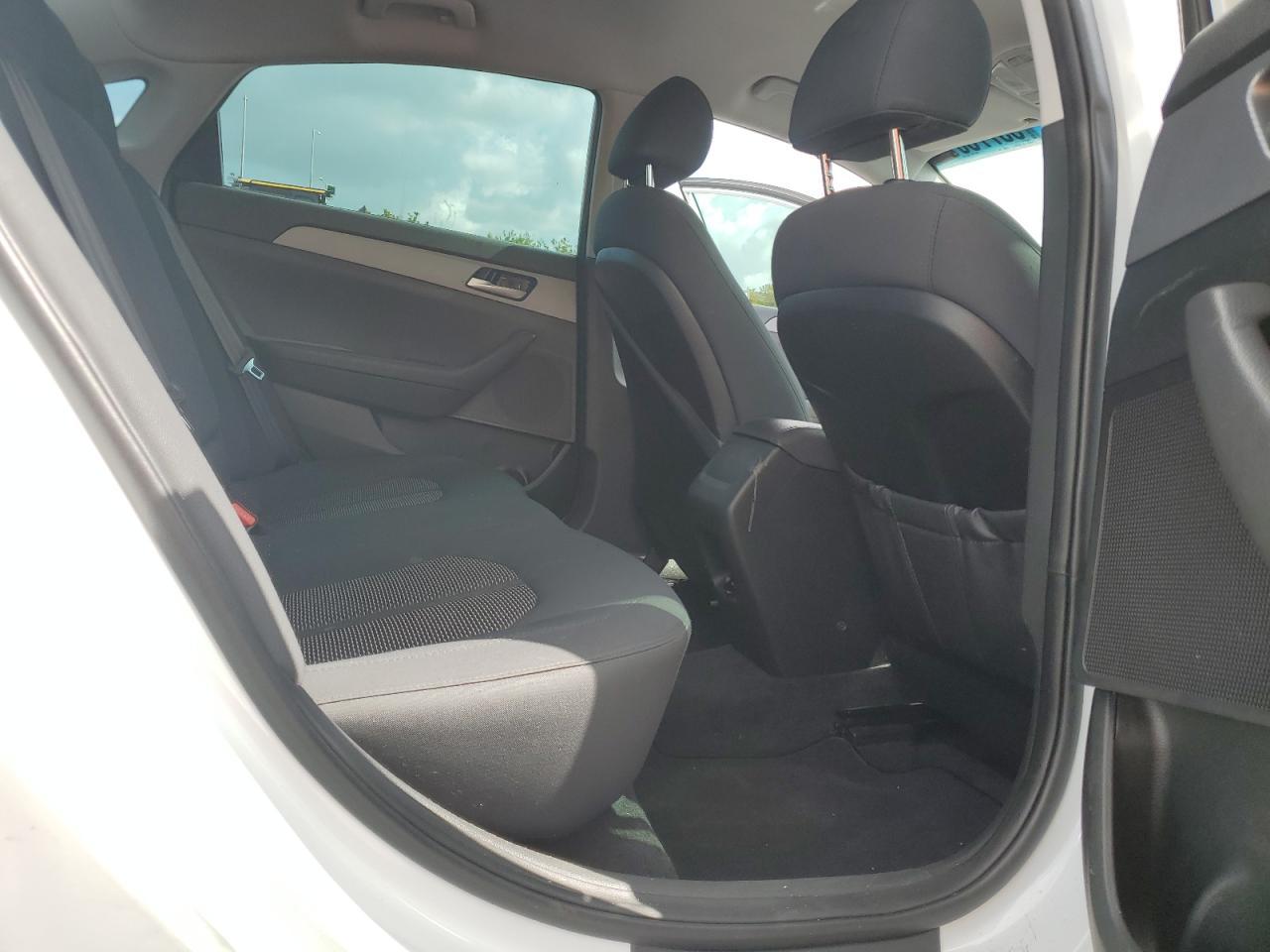 2019 HYUNDAI SONATA