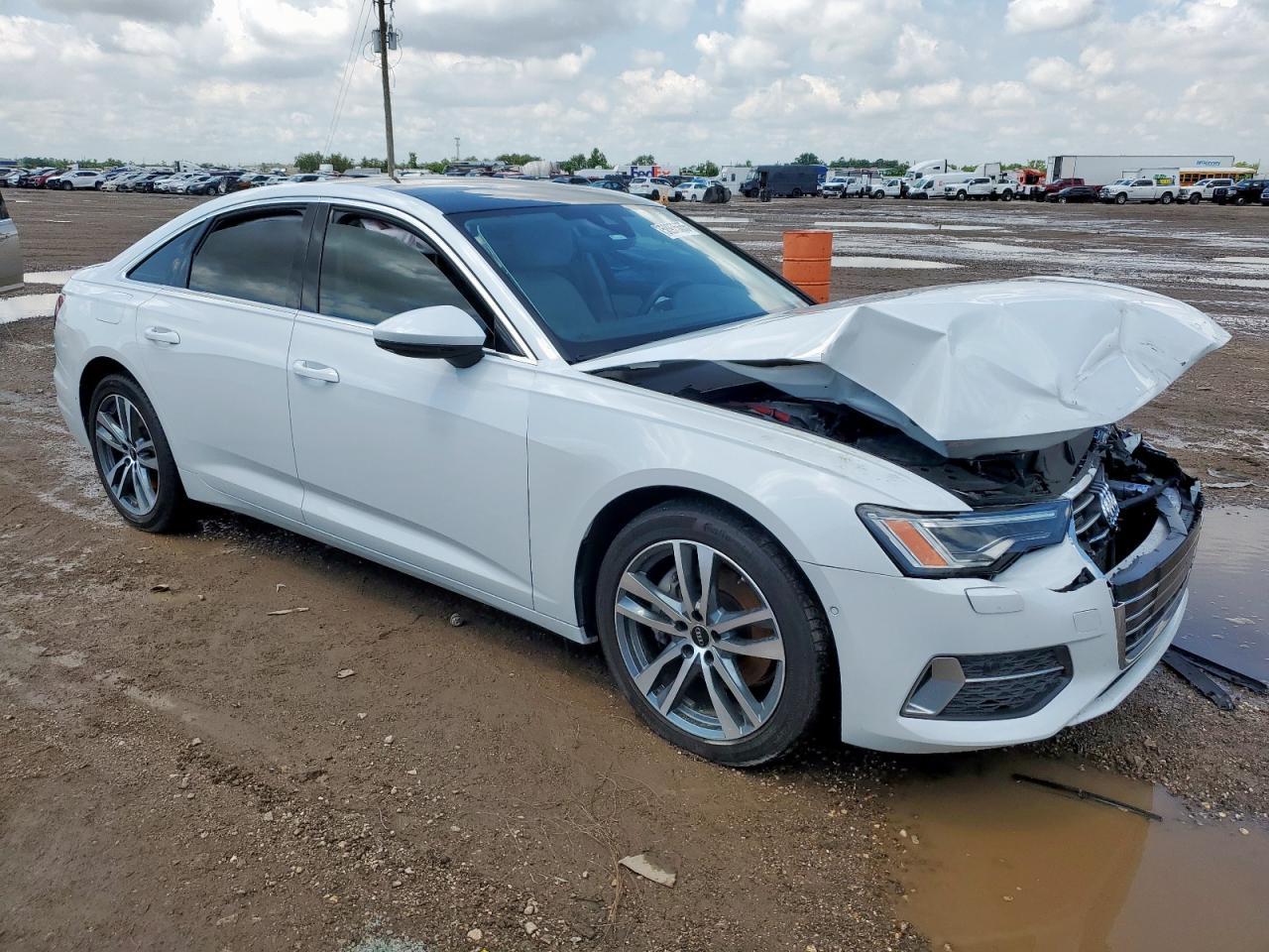 2022 AUDI A6