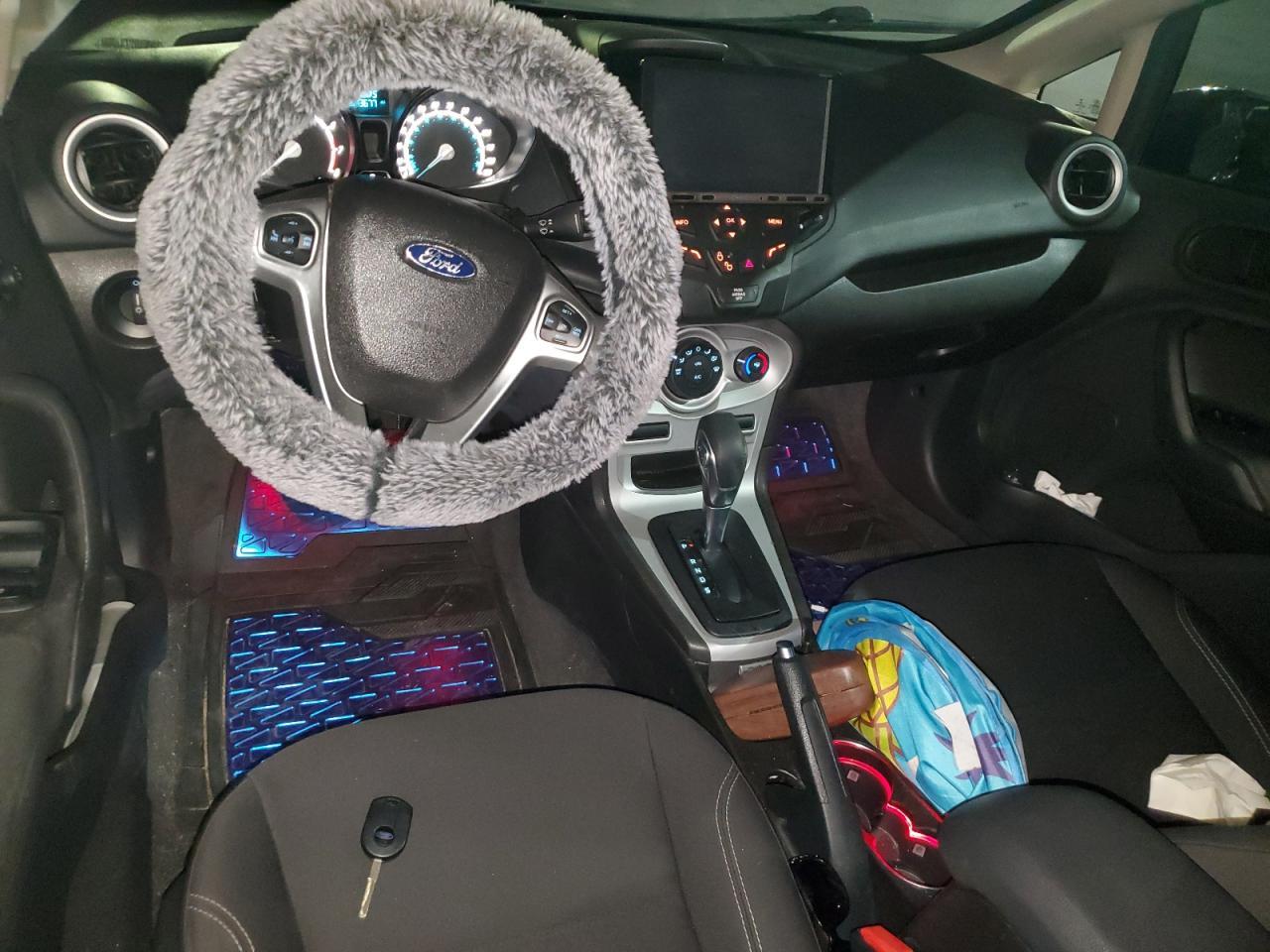 2017 FORD Fiesta