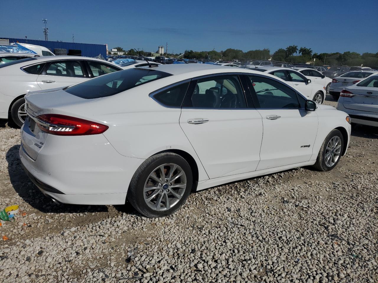 2017 FORD FUSION