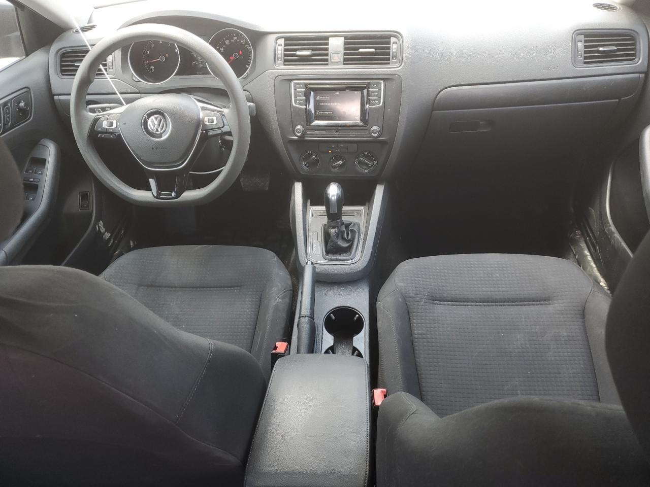 2016 VOLKSWAGEN JETTA