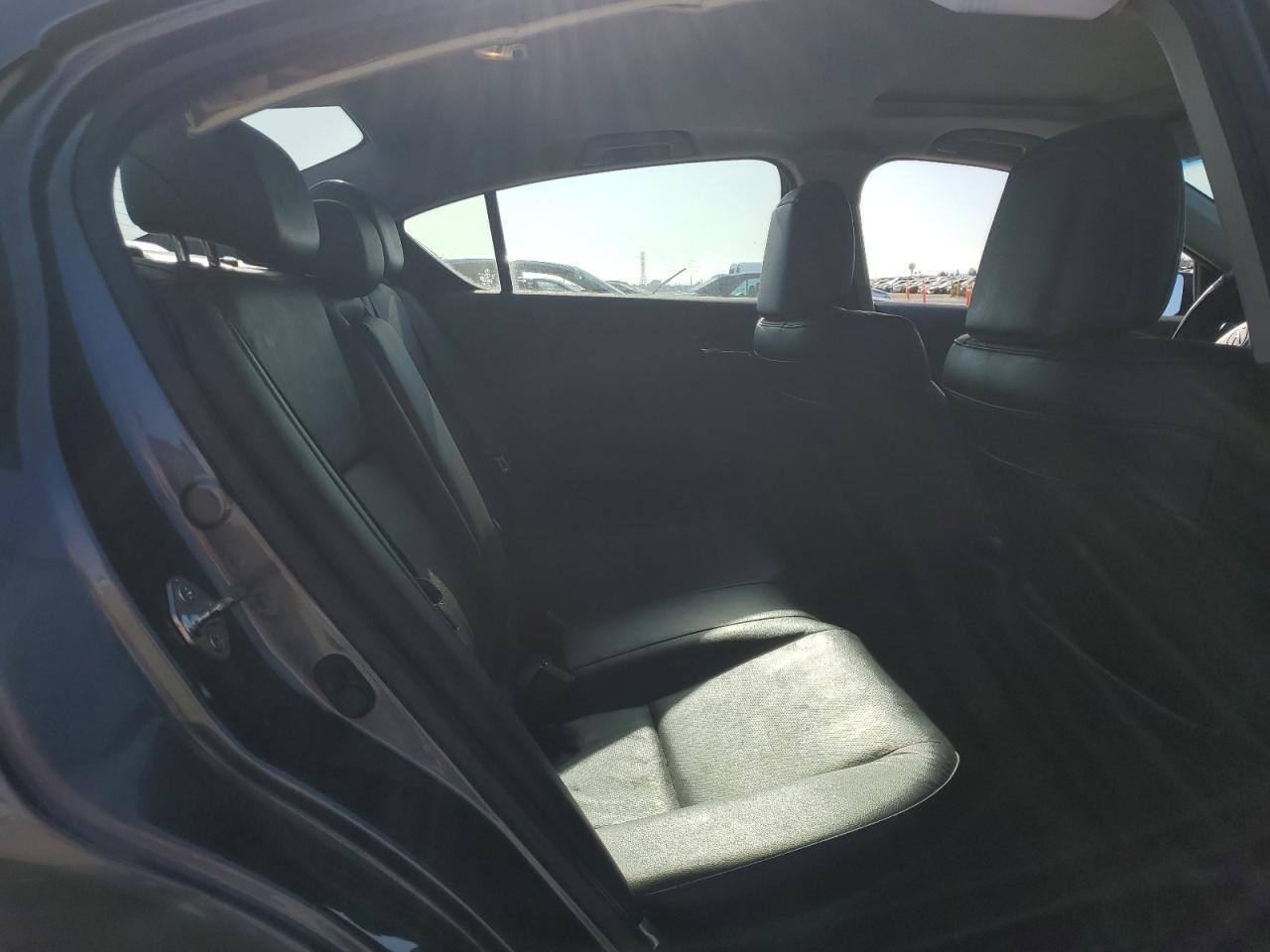 2014 ACURA ILX