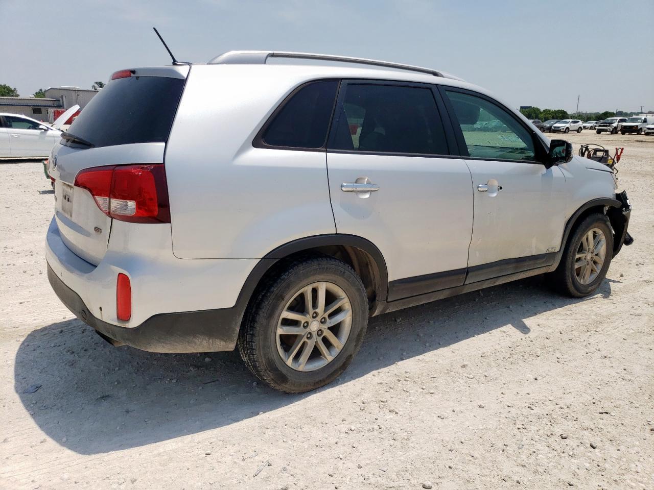 2015 KIA SORENTO