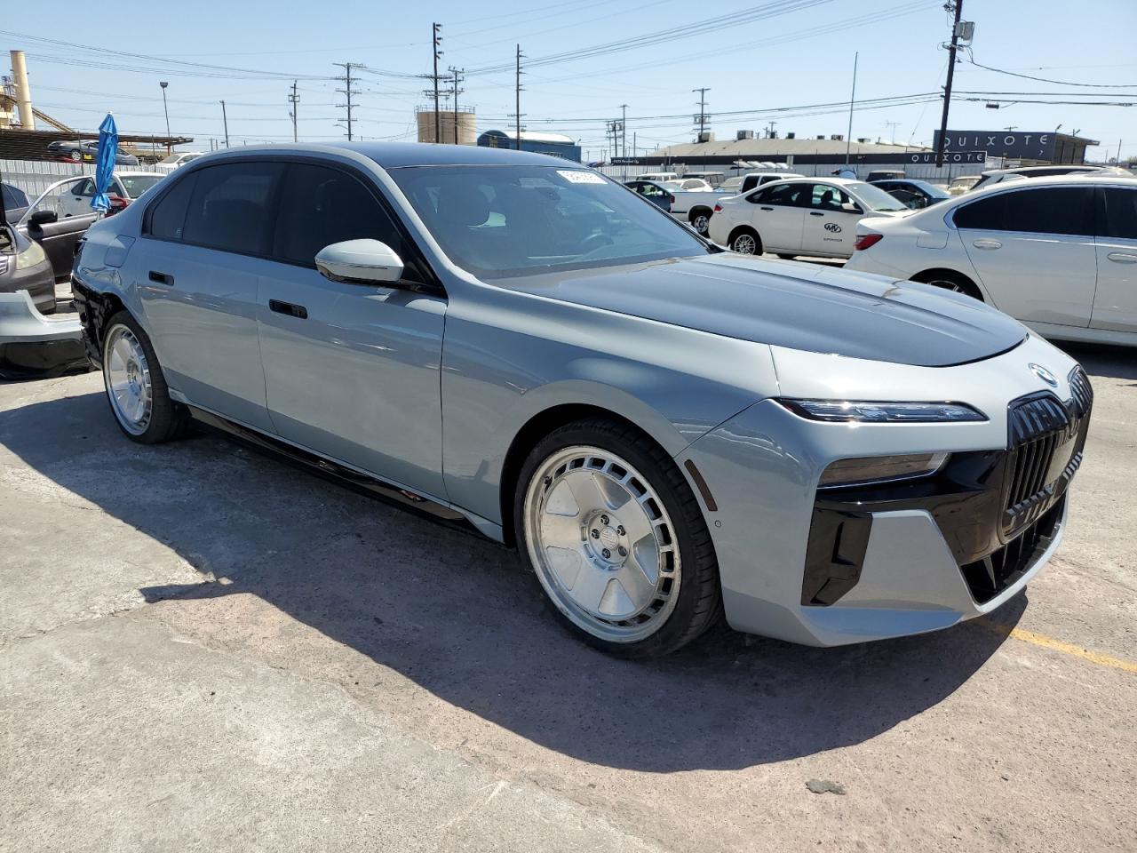 2024 BMW i7
