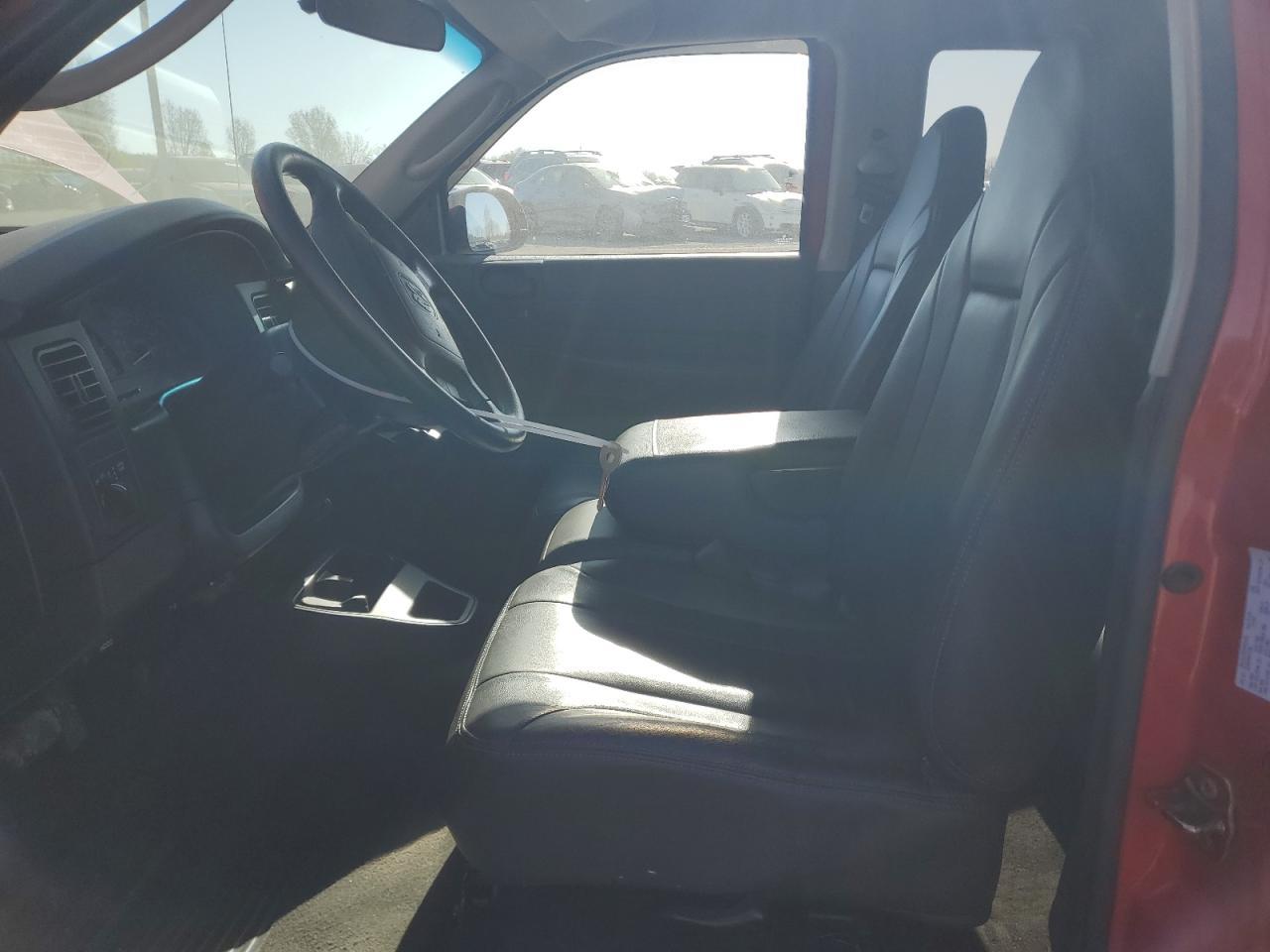 2004 DODGE Dakota