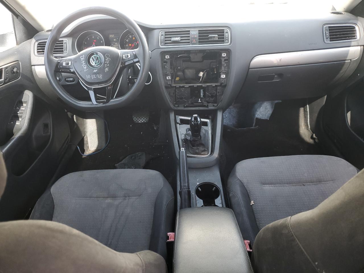2017 VOLKSWAGEN JETTA