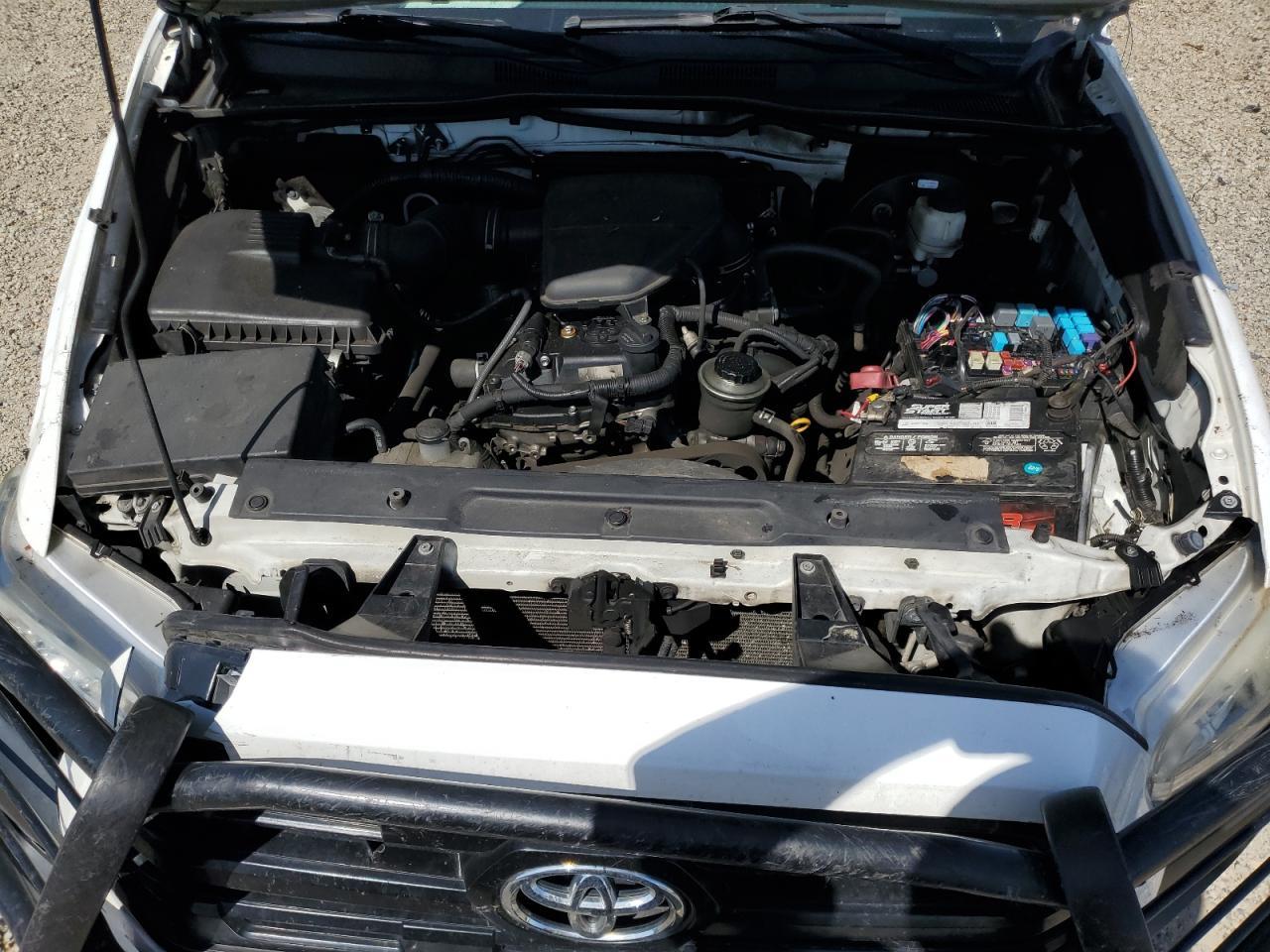 2016 TOYOTA TACOMA