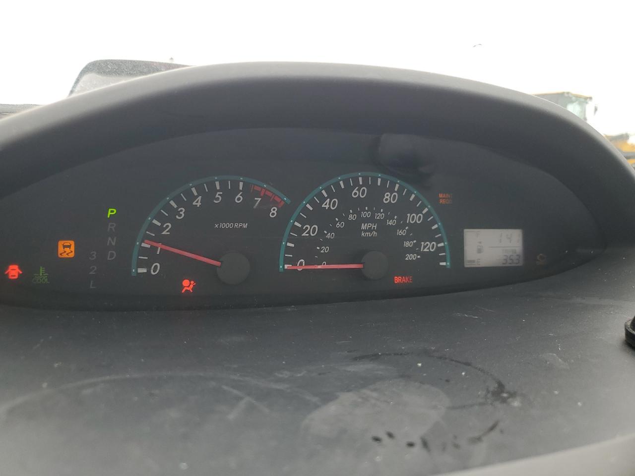 2012 TOYOTA YARIS