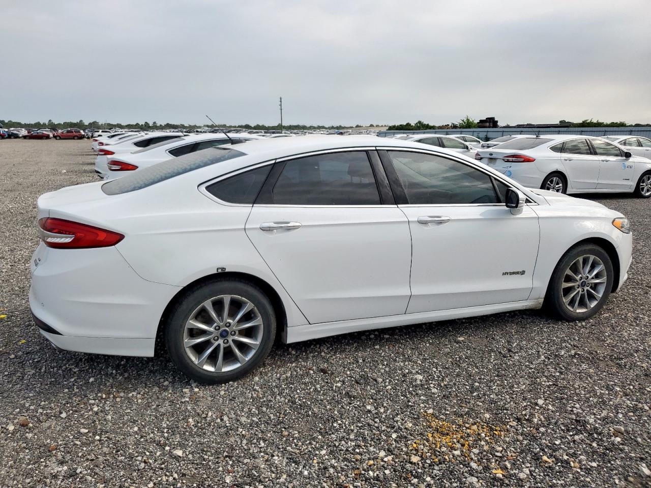 2017 FORD FUSION