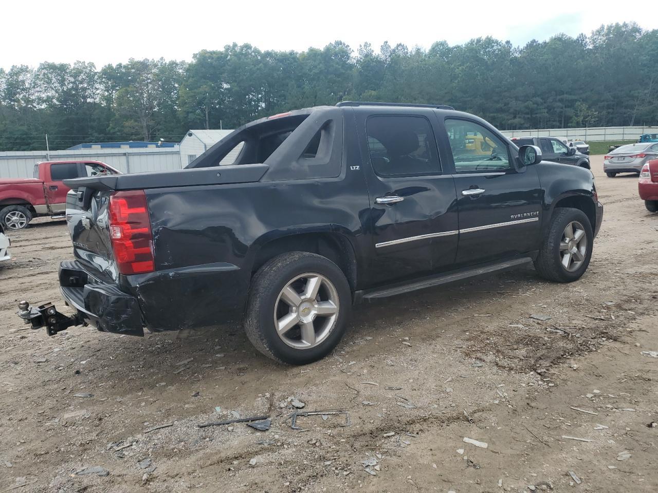 2010 CHEVROLET Avalanche