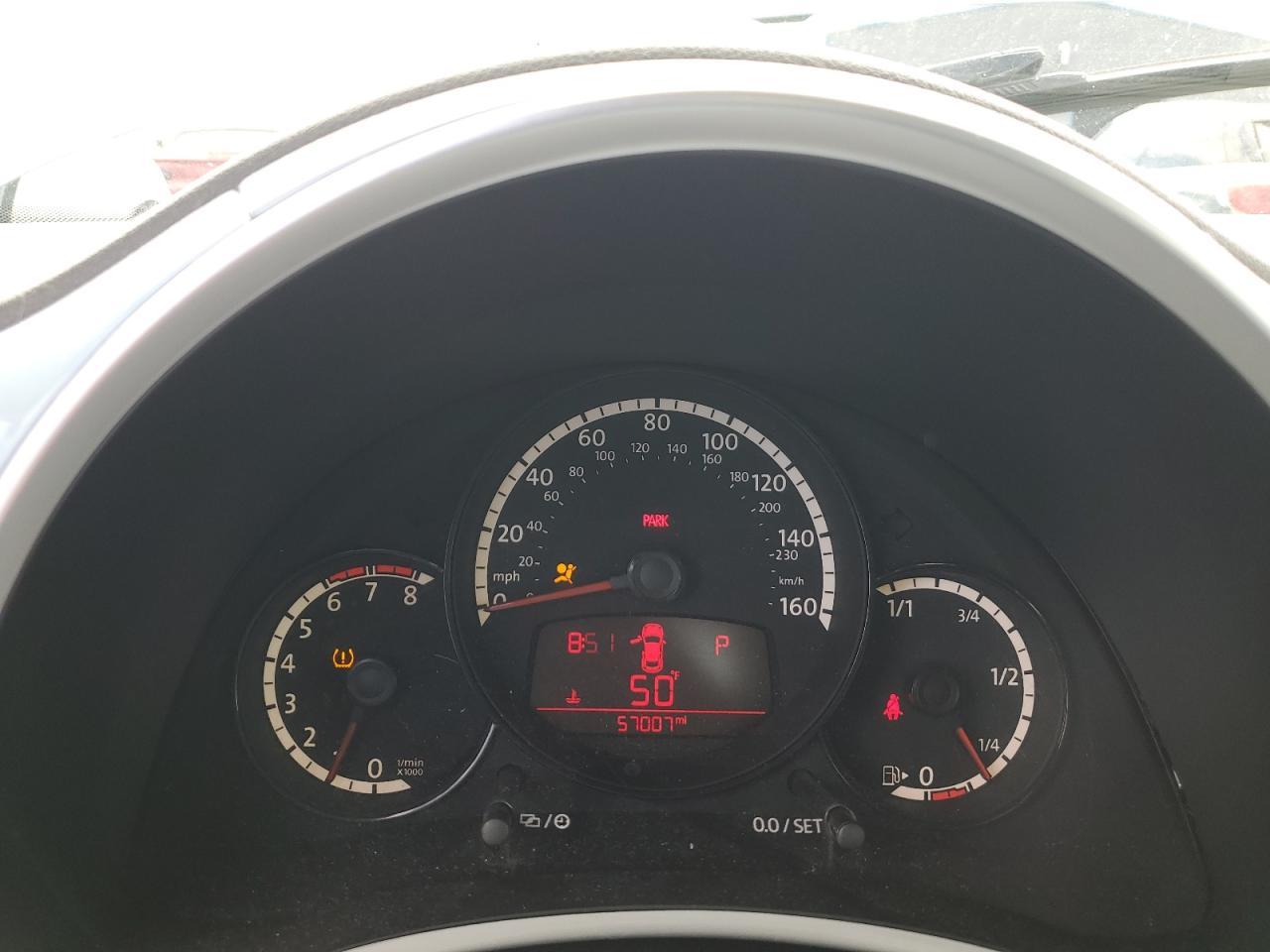 2013 VOLKSWAGEN Beetle
