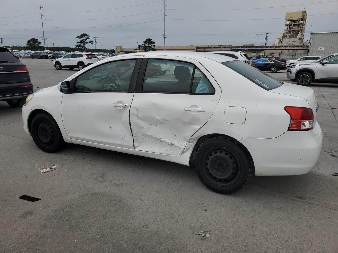 2012 TOYOTA YARIS