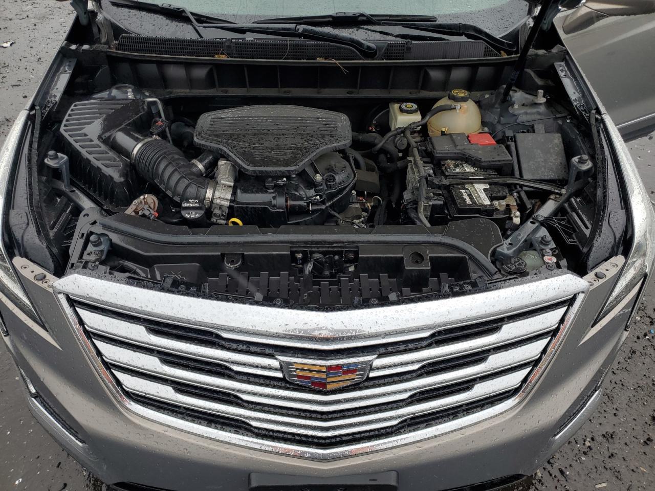 2017 CADILLAC XT5