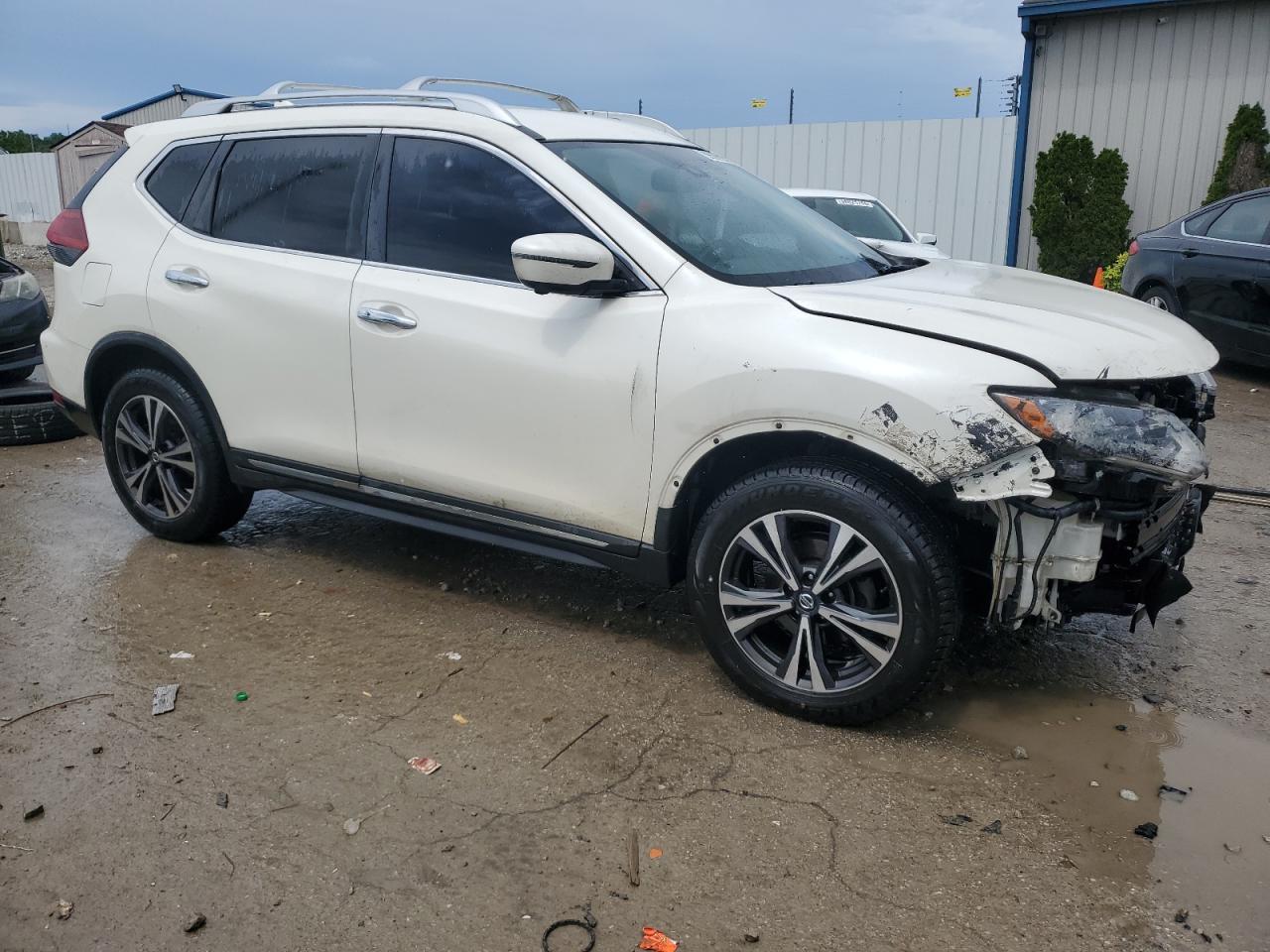 2018 NISSAN ROGUE