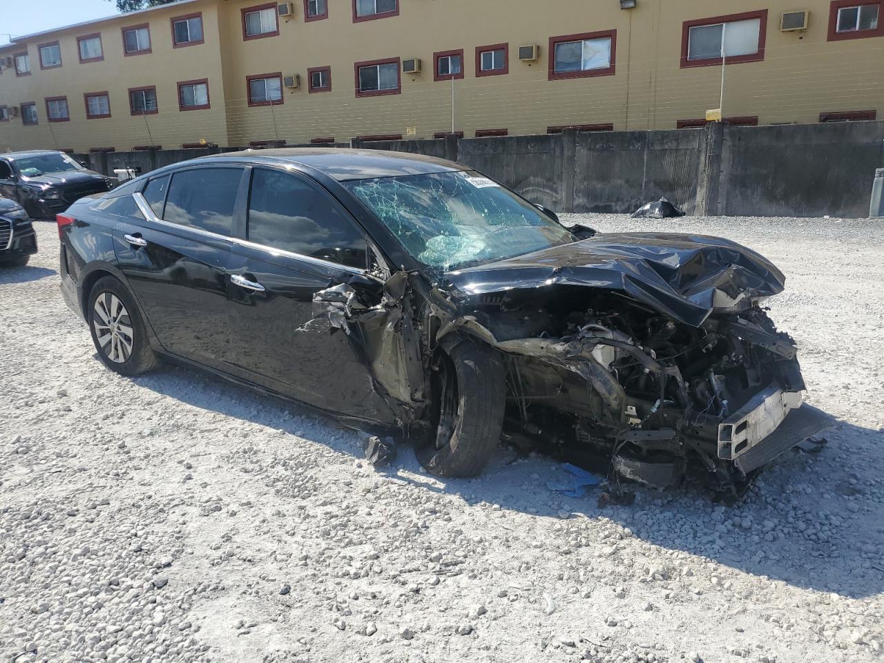 2019 NISSAN ALTIMA