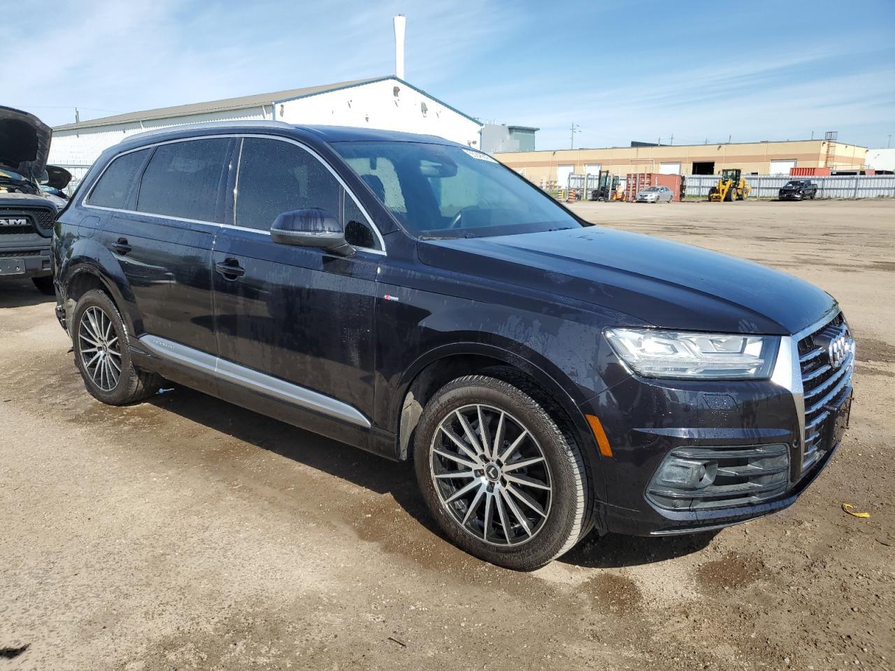 2017 AUDI Q7